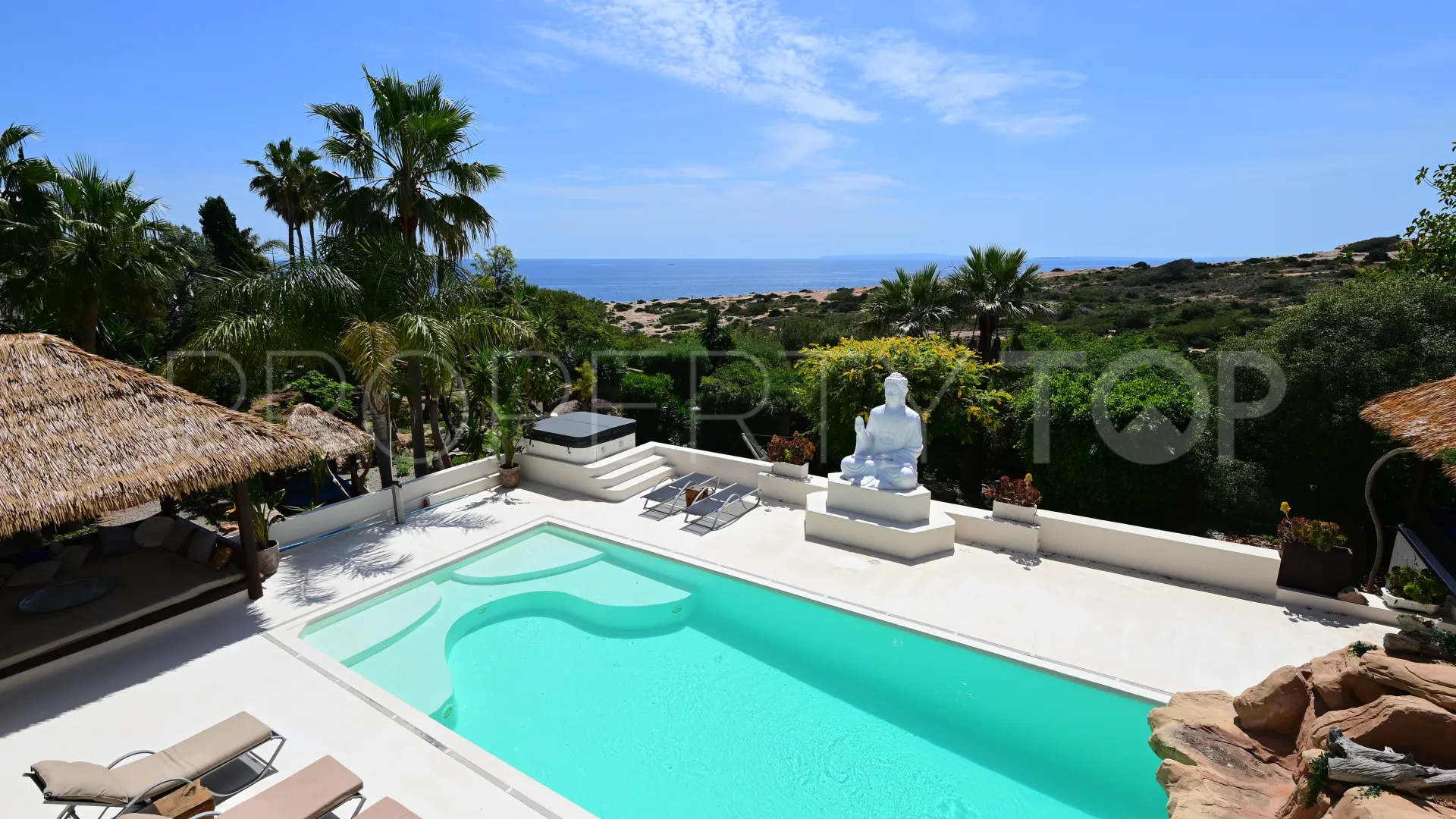 Villa de 15 dormitorios a la venta en Cap Martinet