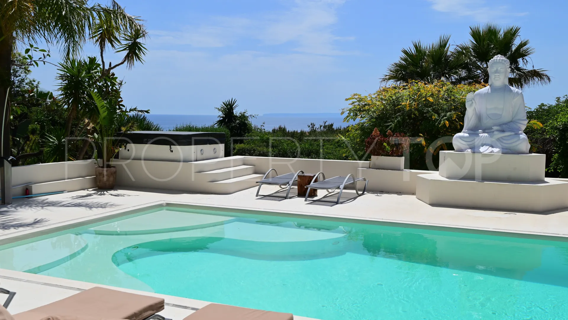 Villa de 15 dormitorios a la venta en Cap Martinet