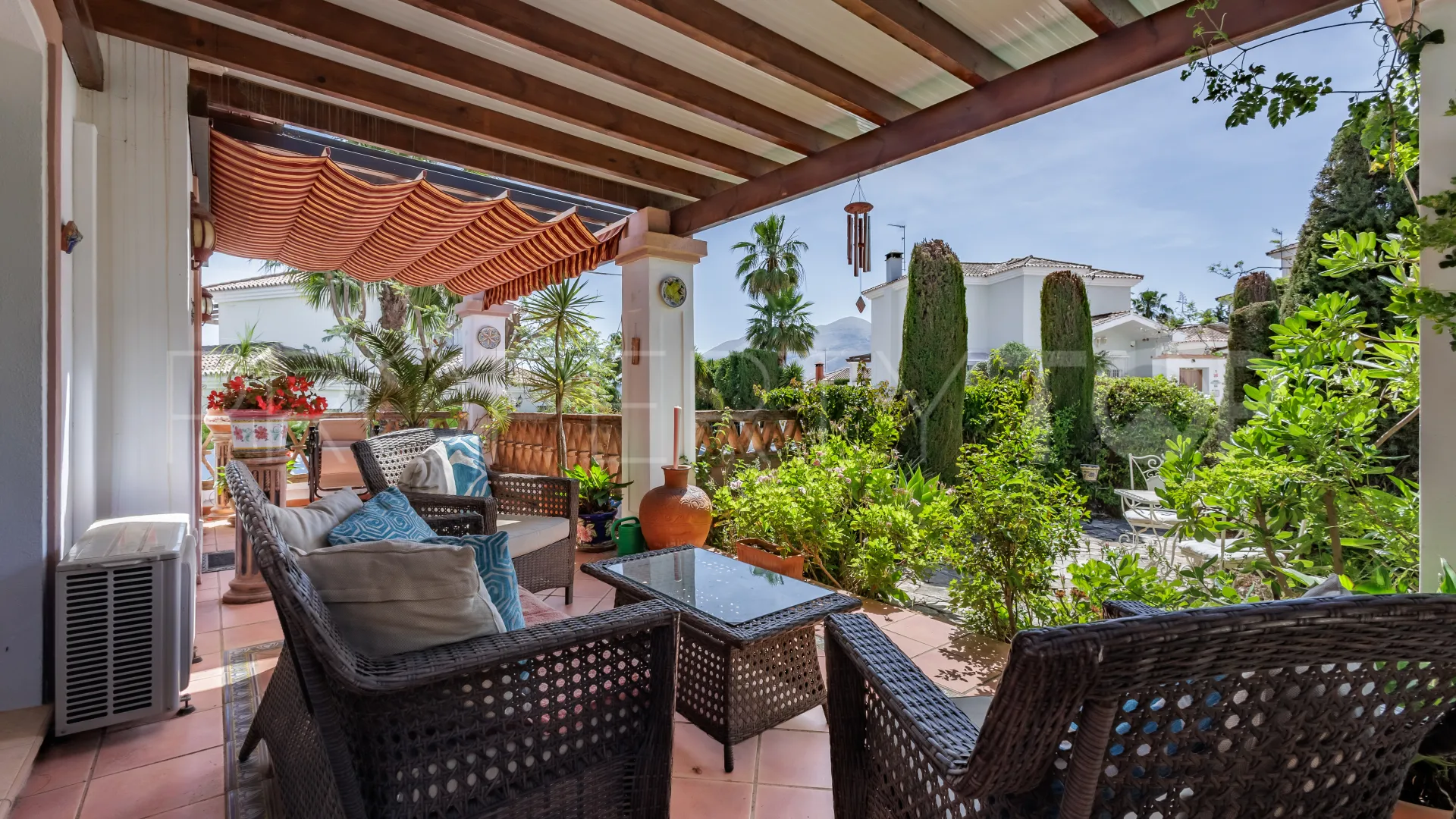 4 bedrooms villa for sale in Coin