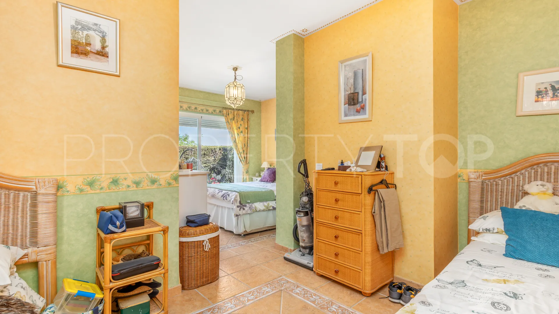 4 bedrooms villa for sale in Coin