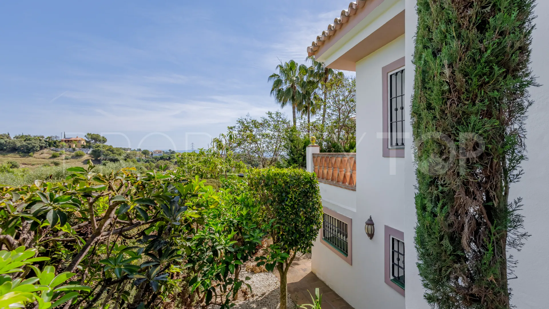 4 bedrooms villa for sale in Coin