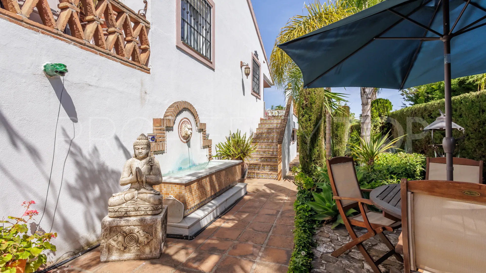 4 bedrooms villa for sale in Coin