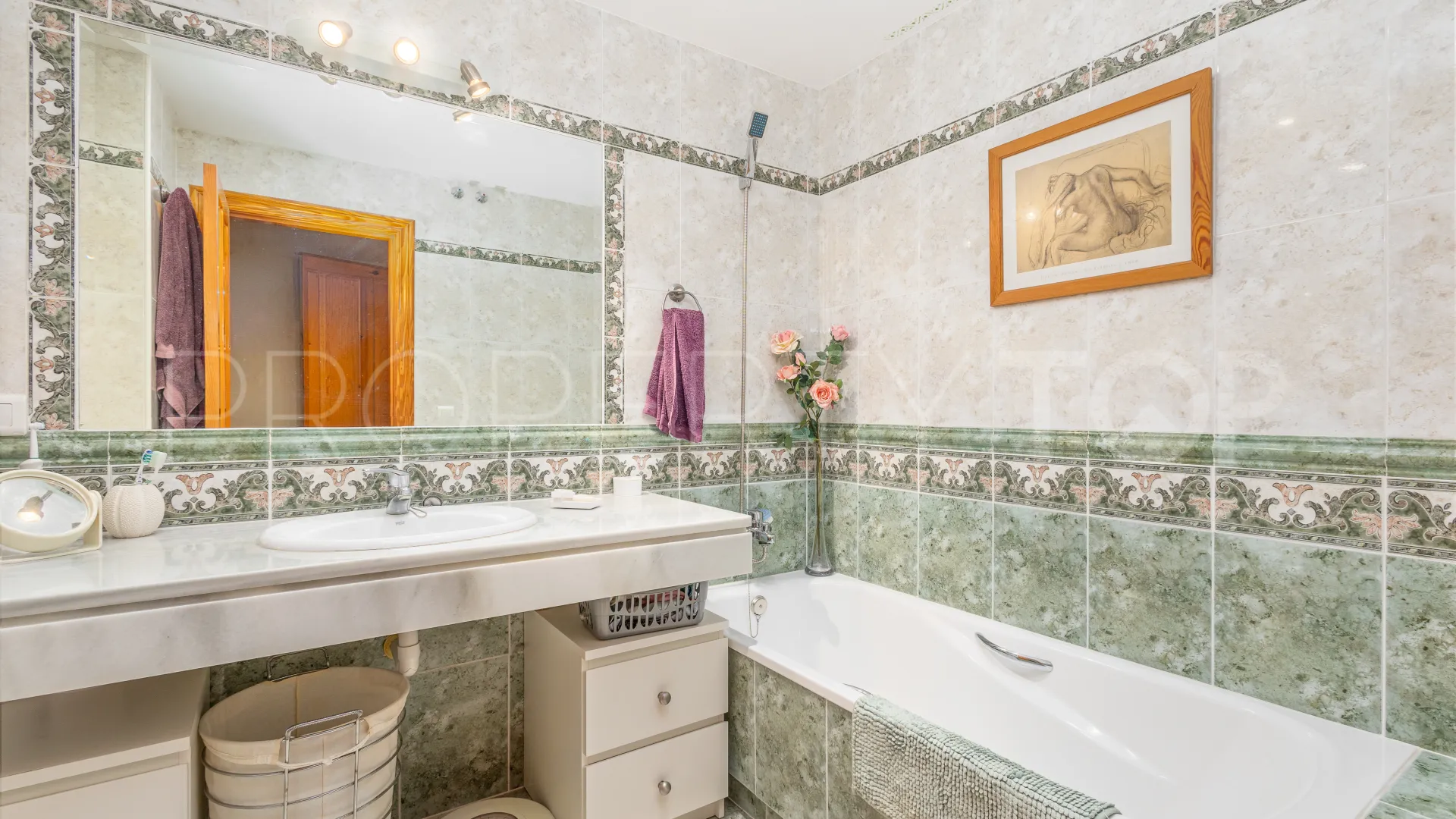 4 bedrooms villa for sale in Coin