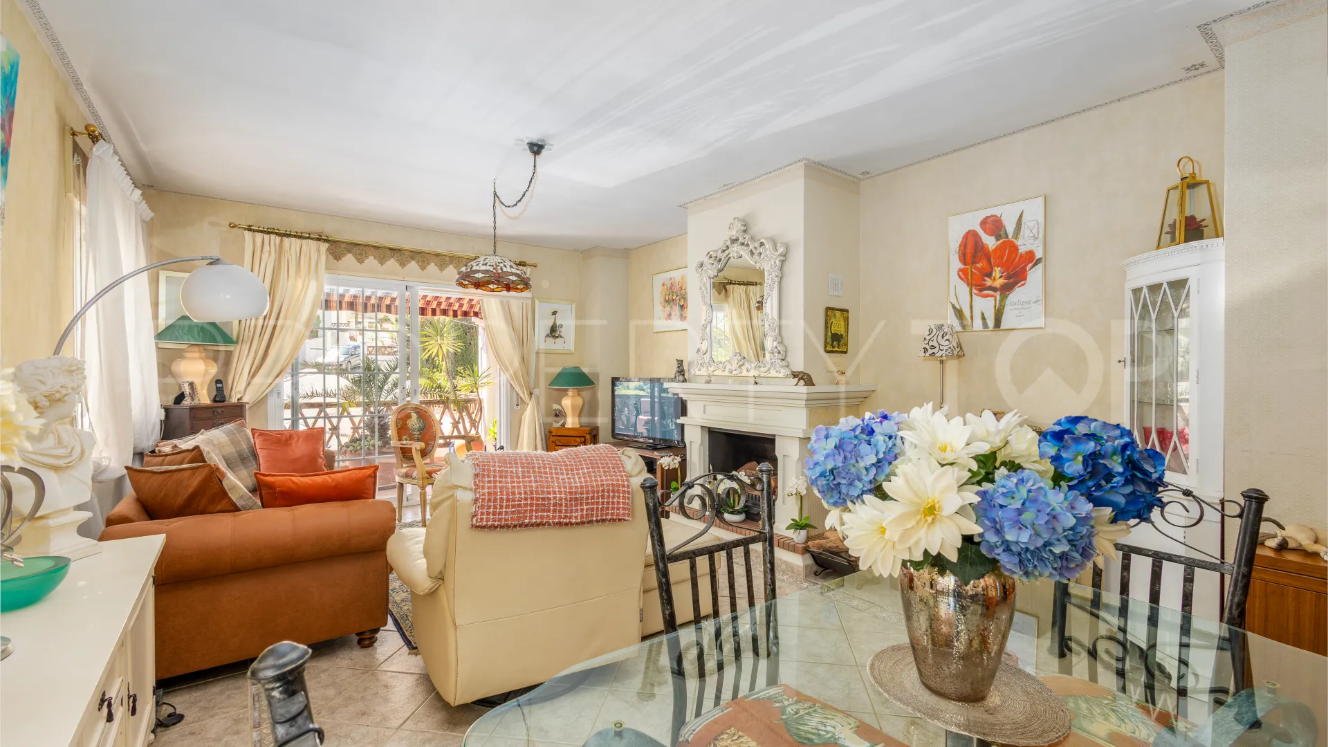 4 bedrooms villa for sale in Coin