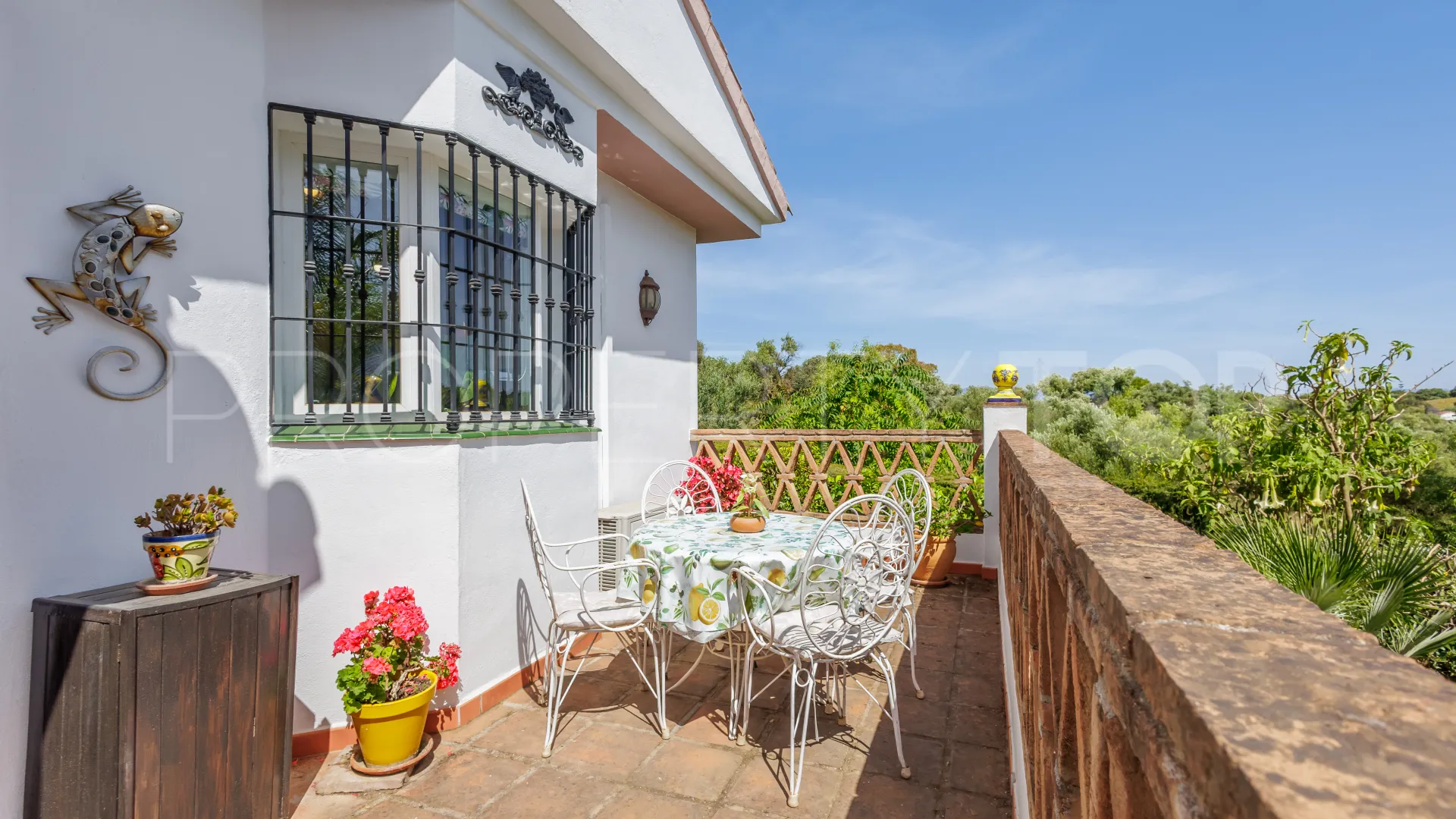 4 bedrooms villa for sale in Coin