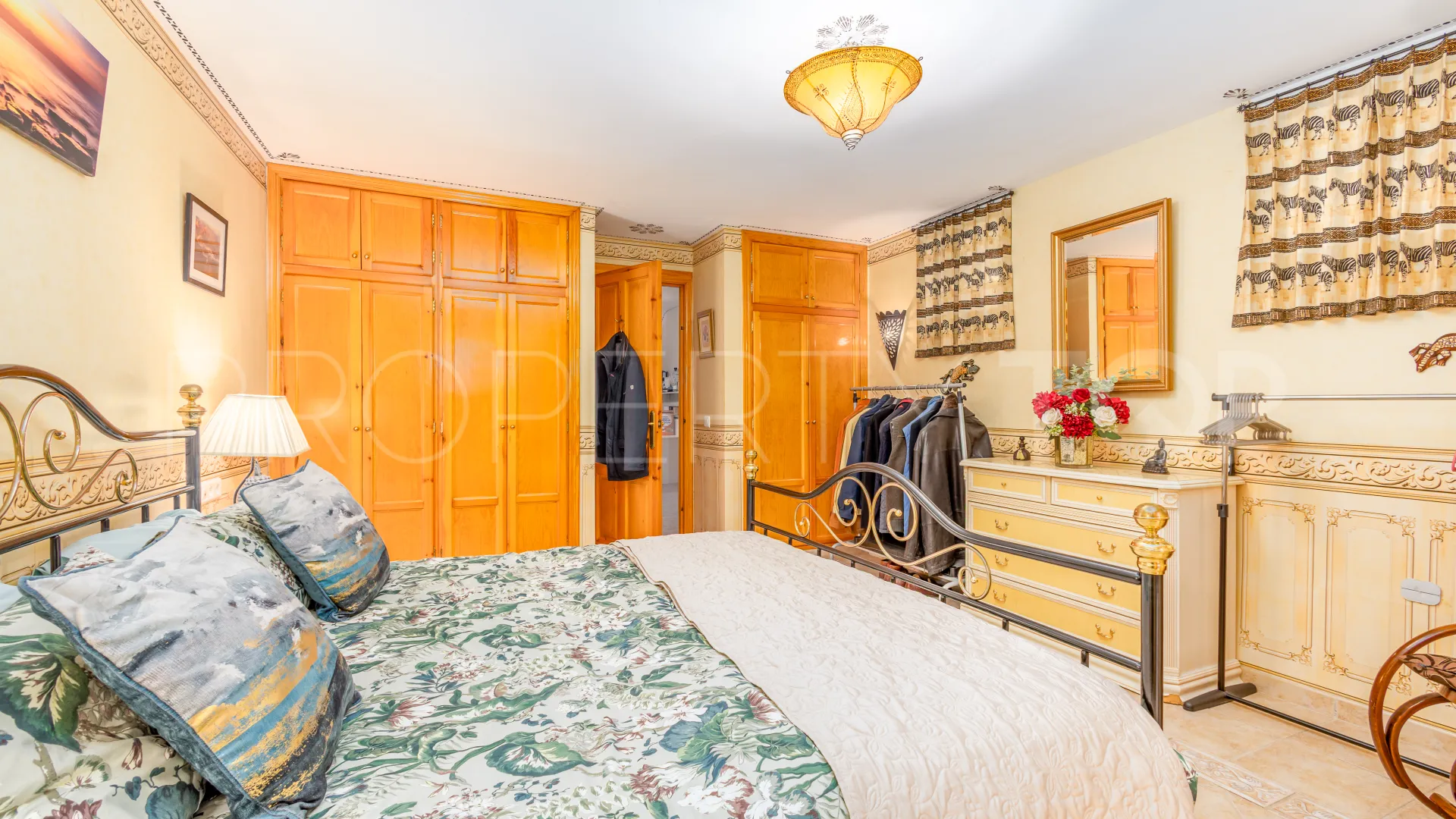 4 bedrooms villa for sale in Coin