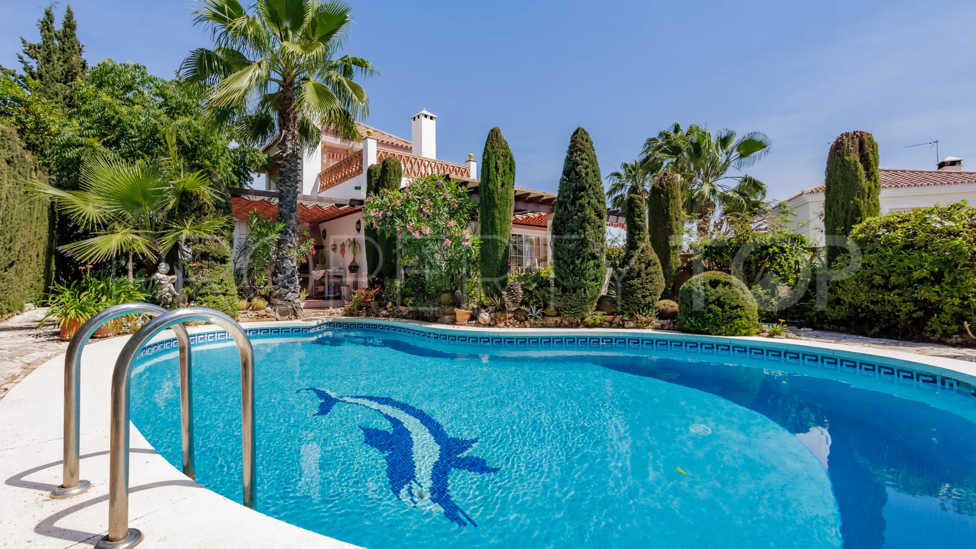 4 bedrooms villa for sale in Coin