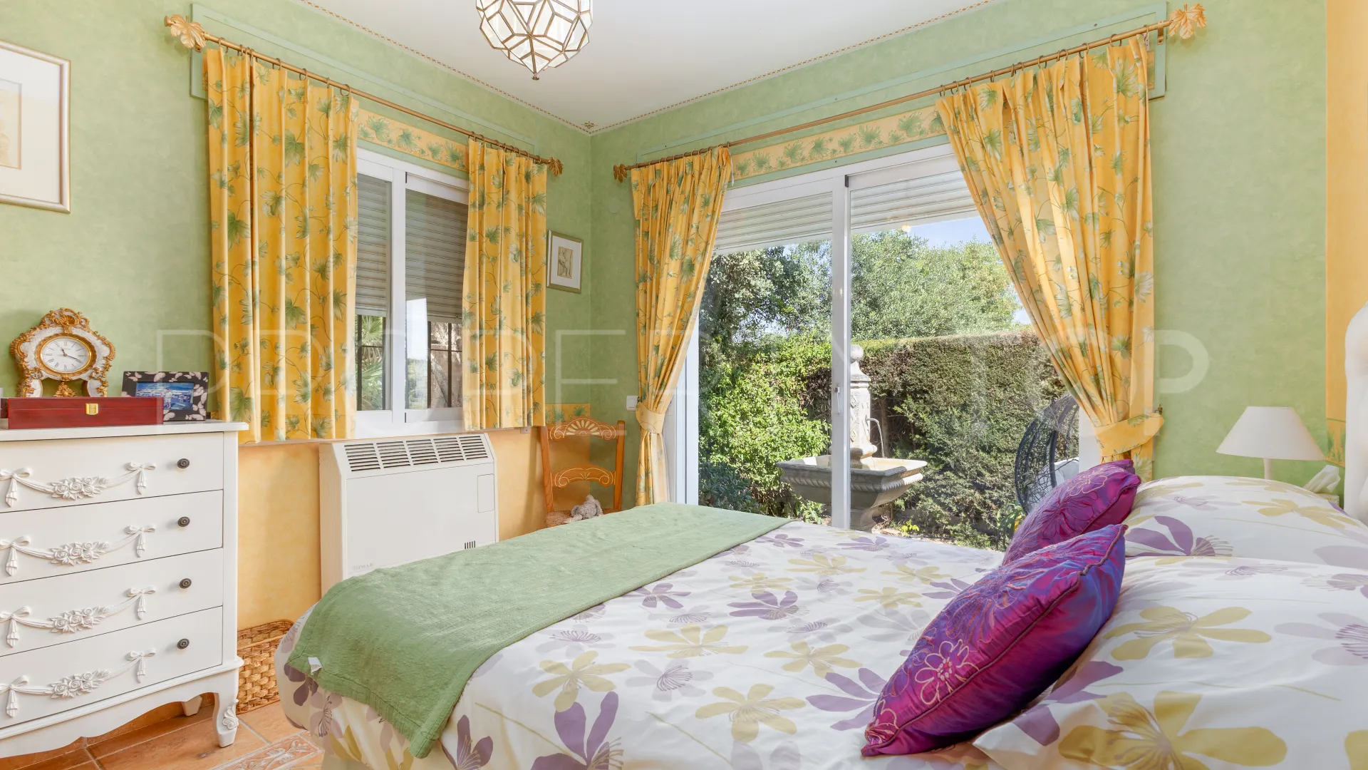4 bedrooms villa for sale in Coin