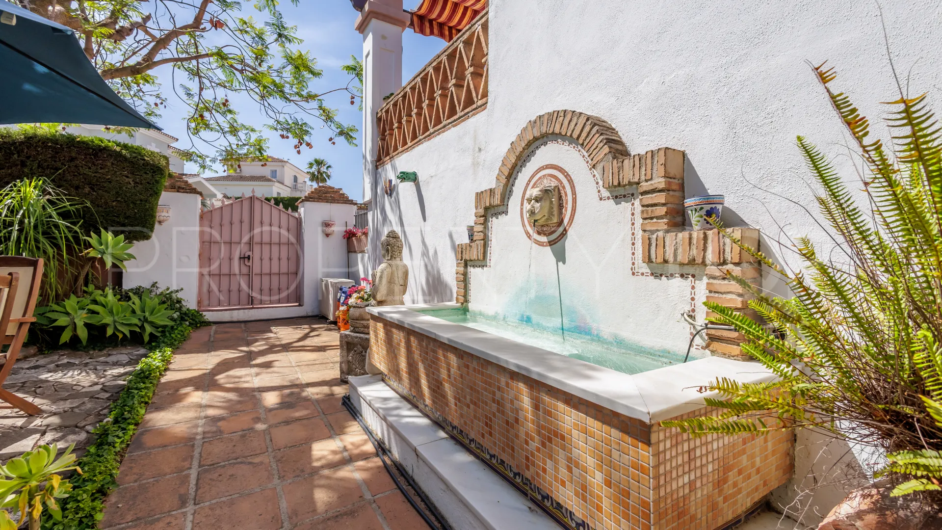 4 bedrooms villa for sale in Coin
