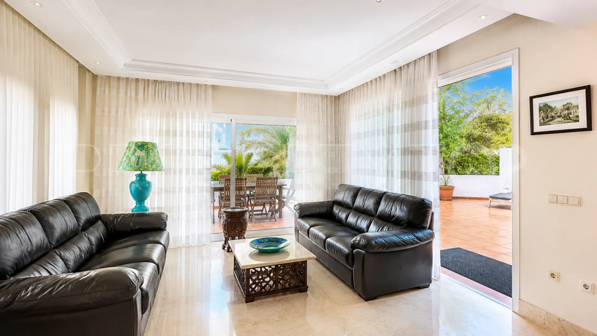 Duplex penthouse for sale in Marbella - Puerto Banus with 3 bedrooms