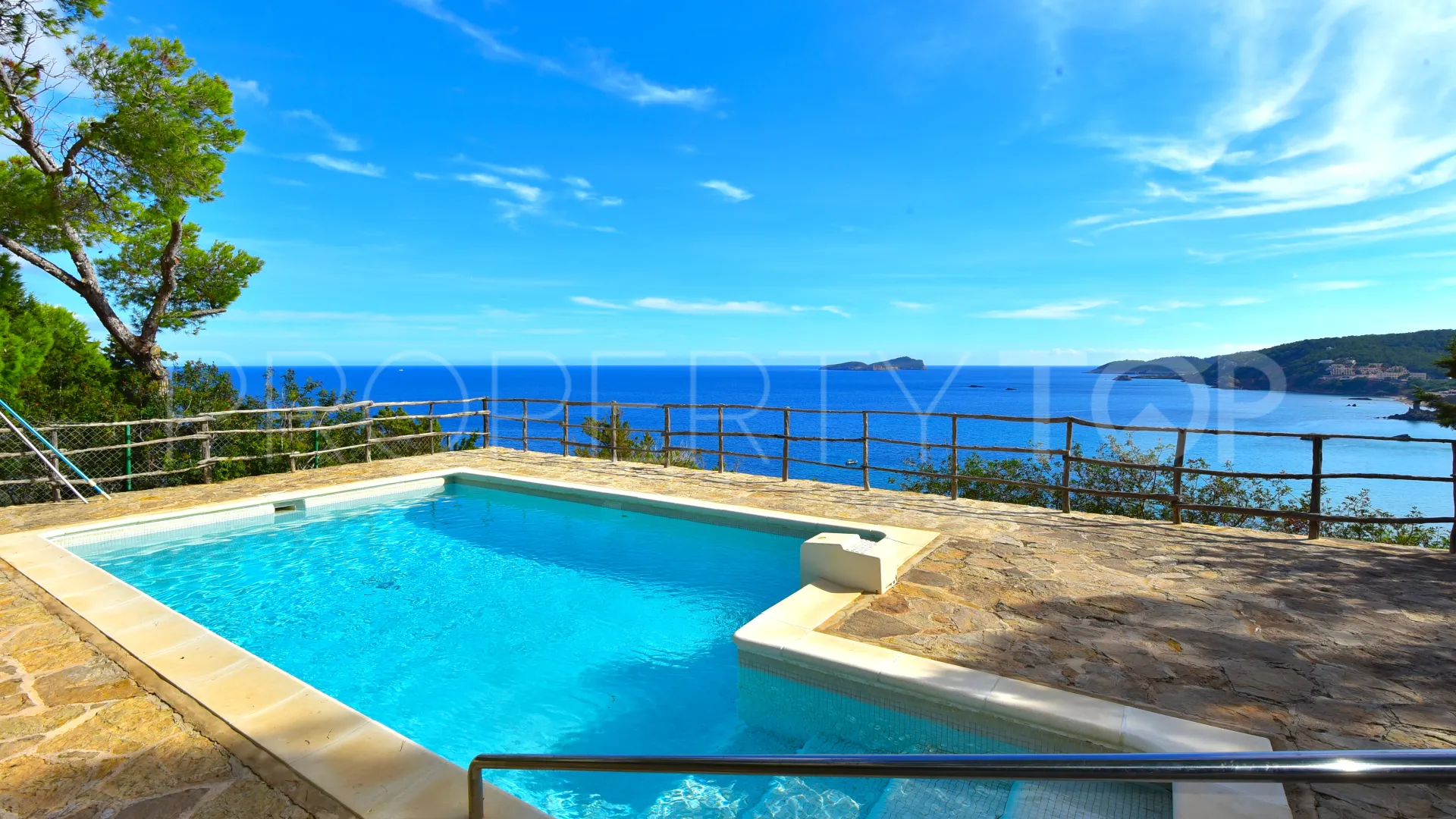 4 bedrooms house for sale in San Carlos