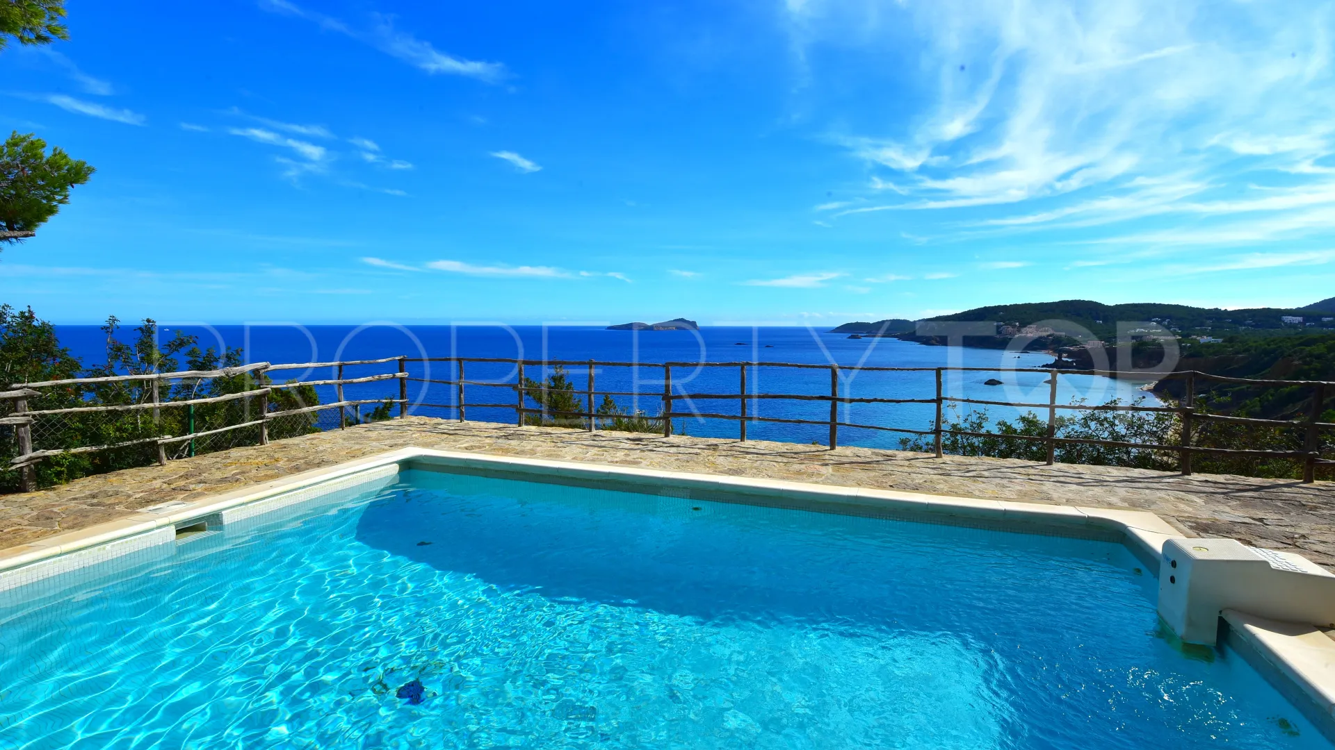 4 bedrooms house for sale in San Carlos