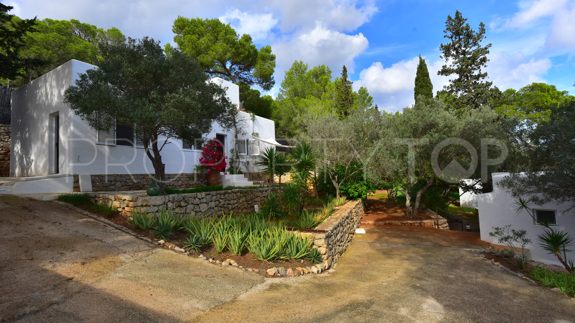 4 bedrooms house for sale in San Carlos