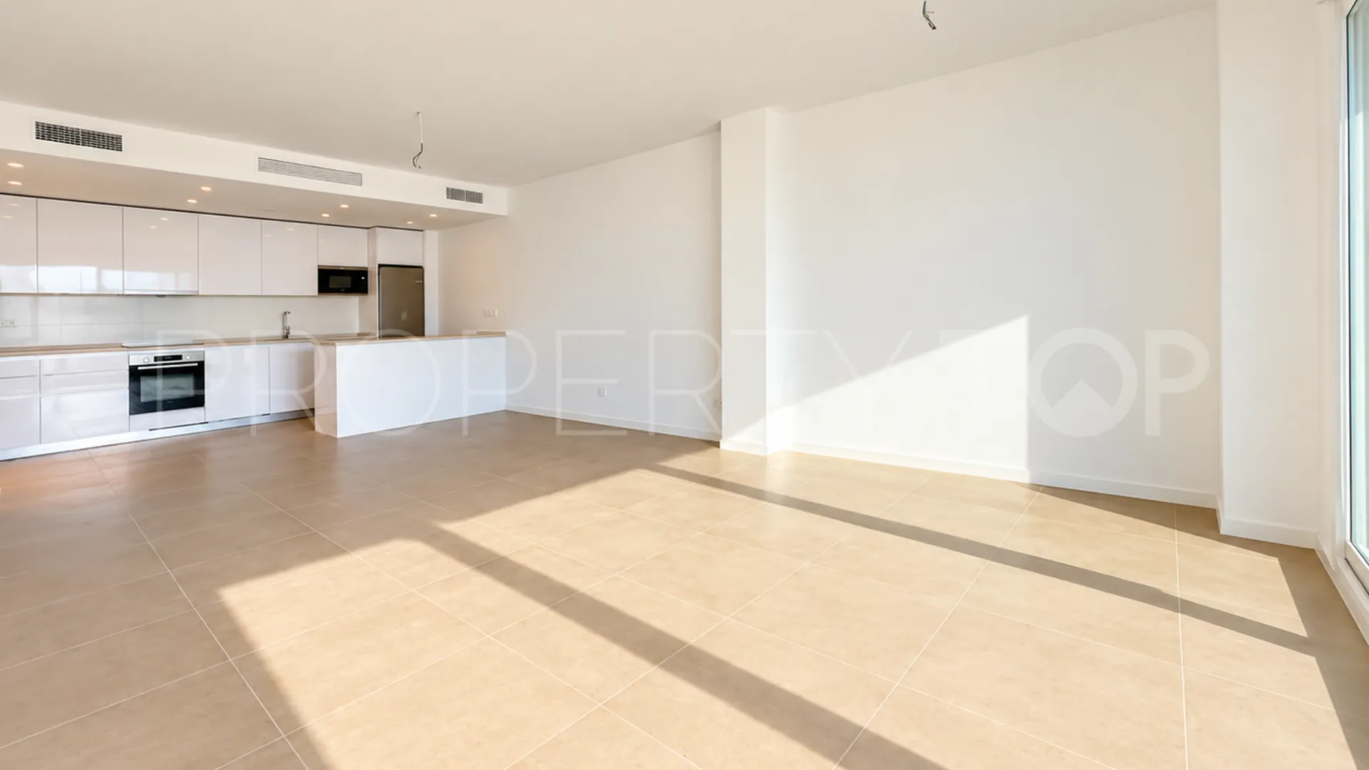 3 bedrooms apartment for sale in Playamarina