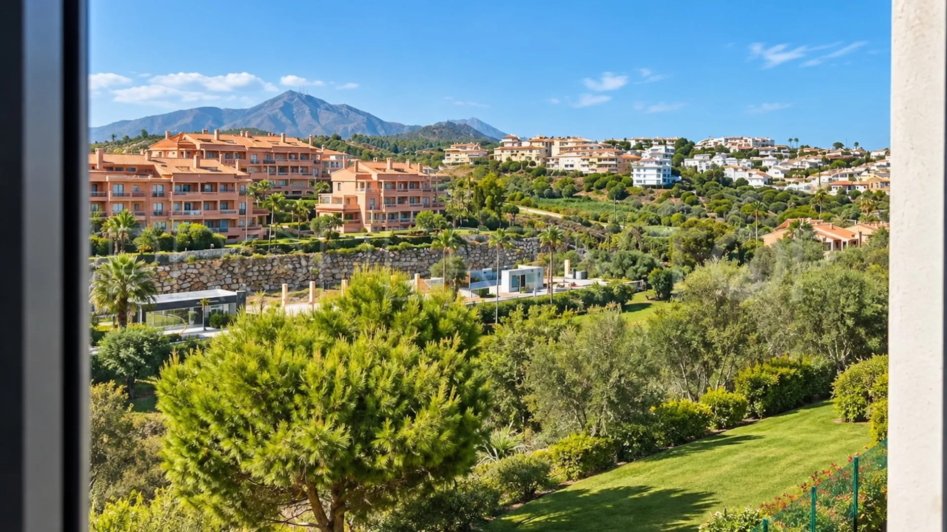 Buy apartment in Playamarina
