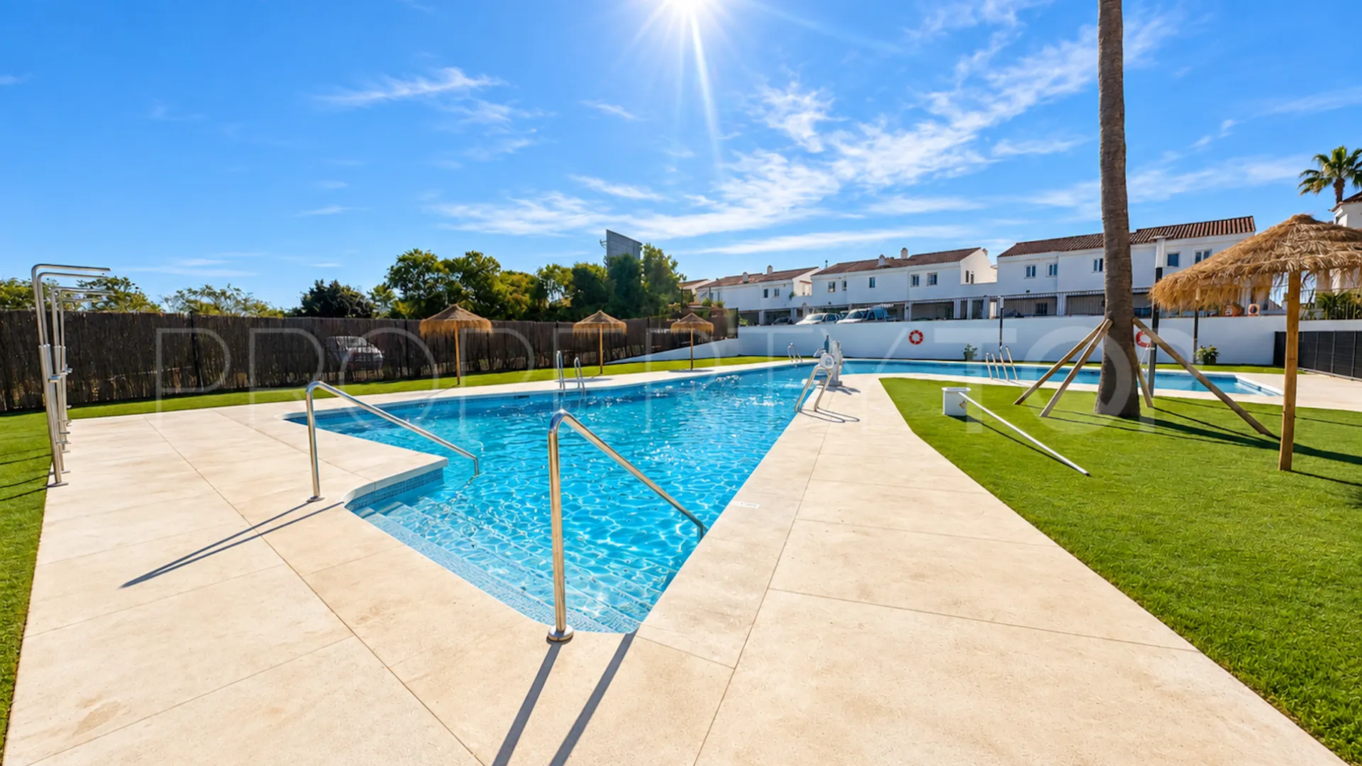Buy apartment in Playamarina