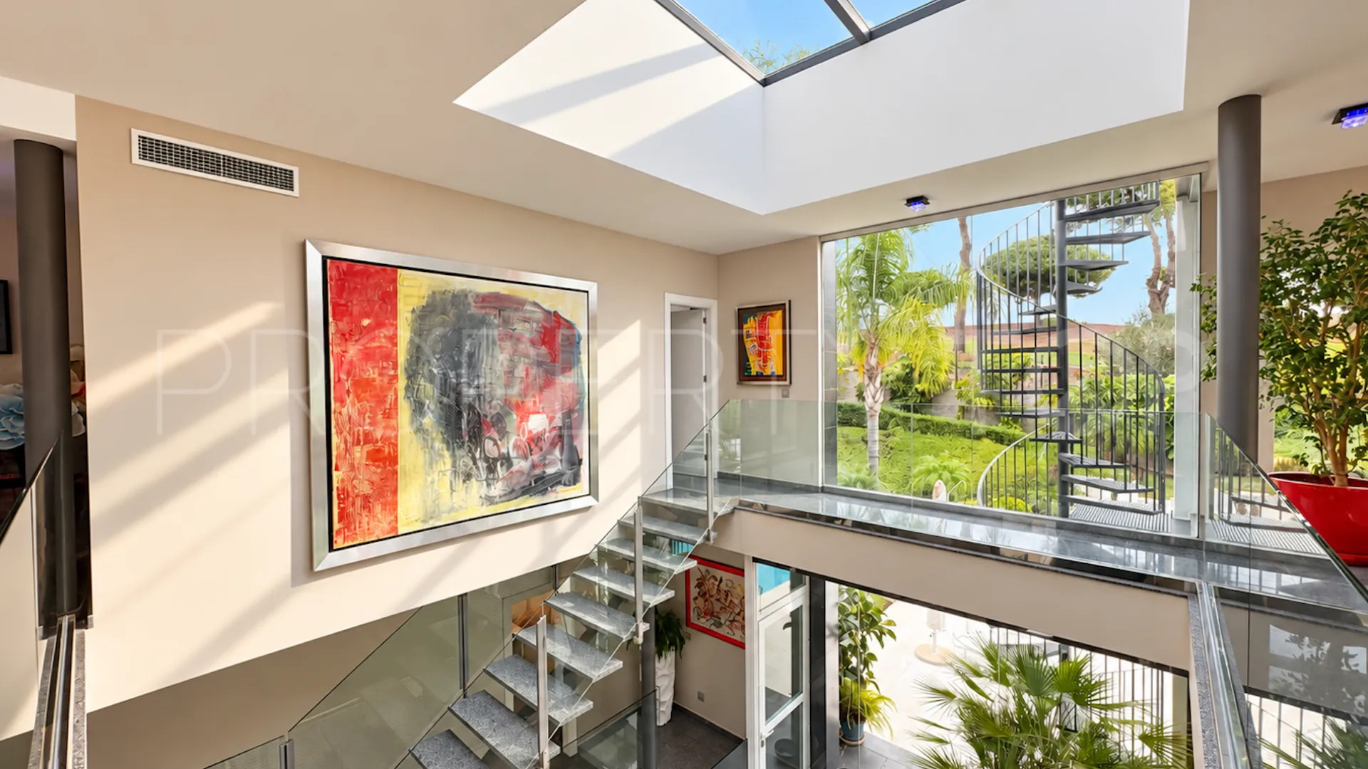 Buy villa with 5 bedrooms in La Cala Golf Resort