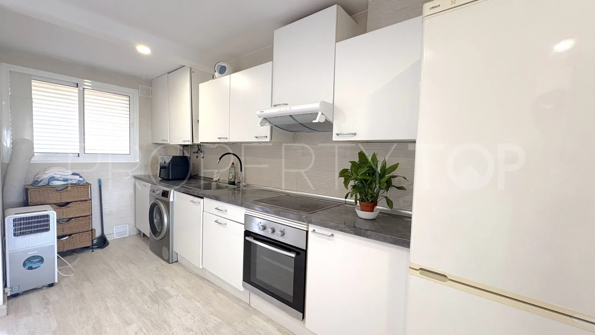 Comprar apartamento en Benalmadena Costa con 2 dormitorios