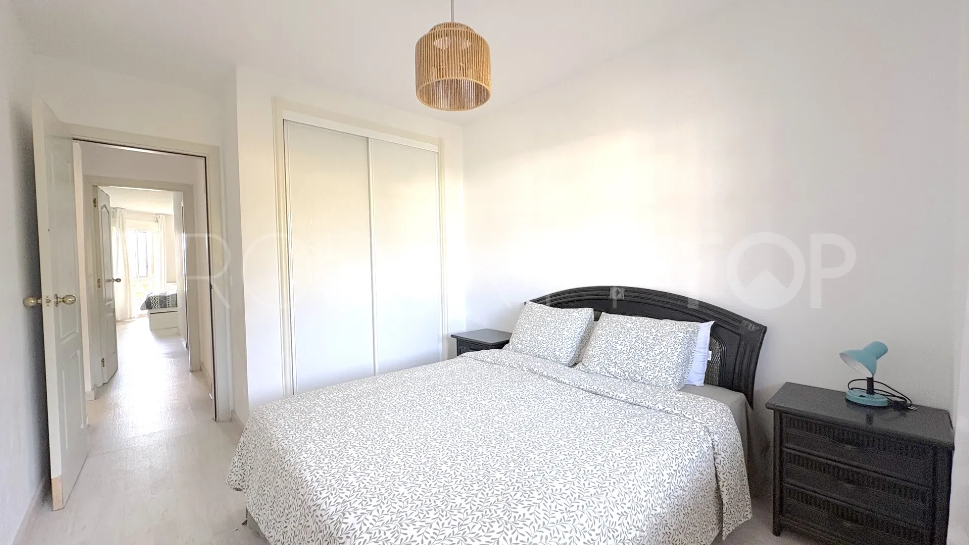 Comprar apartamento en Benalmadena Costa con 2 dormitorios