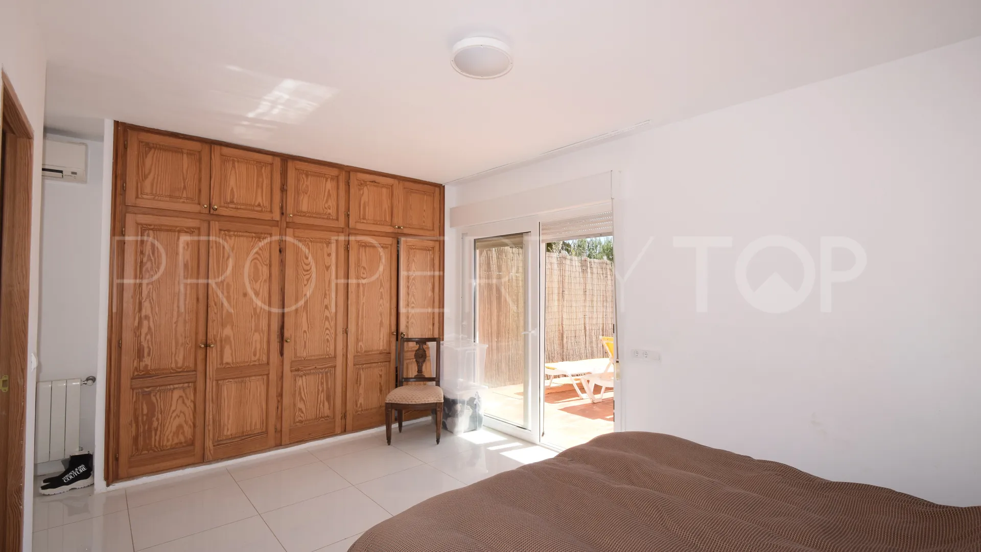 Cala Llonga, villa en venta