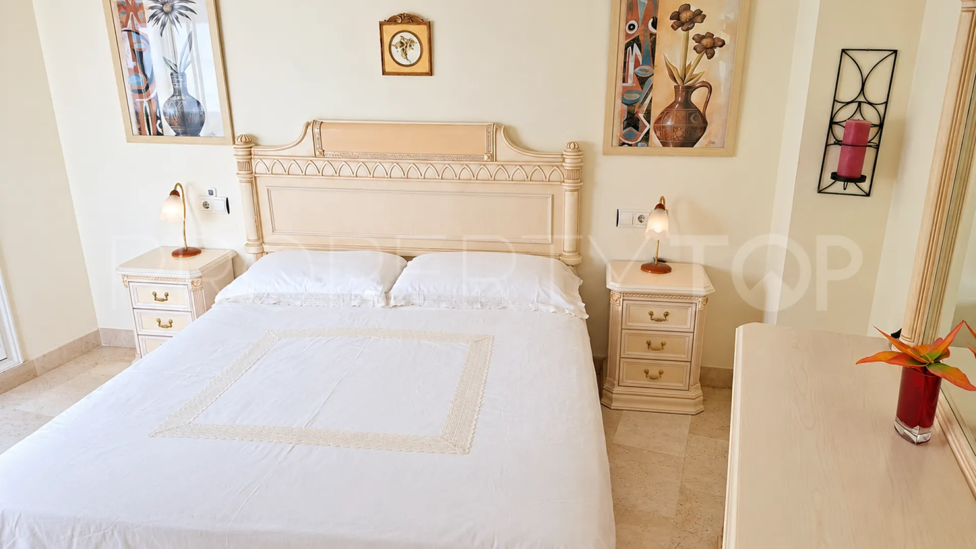 Fuengirola Puerto, Ático de 2 dormitorios en venta