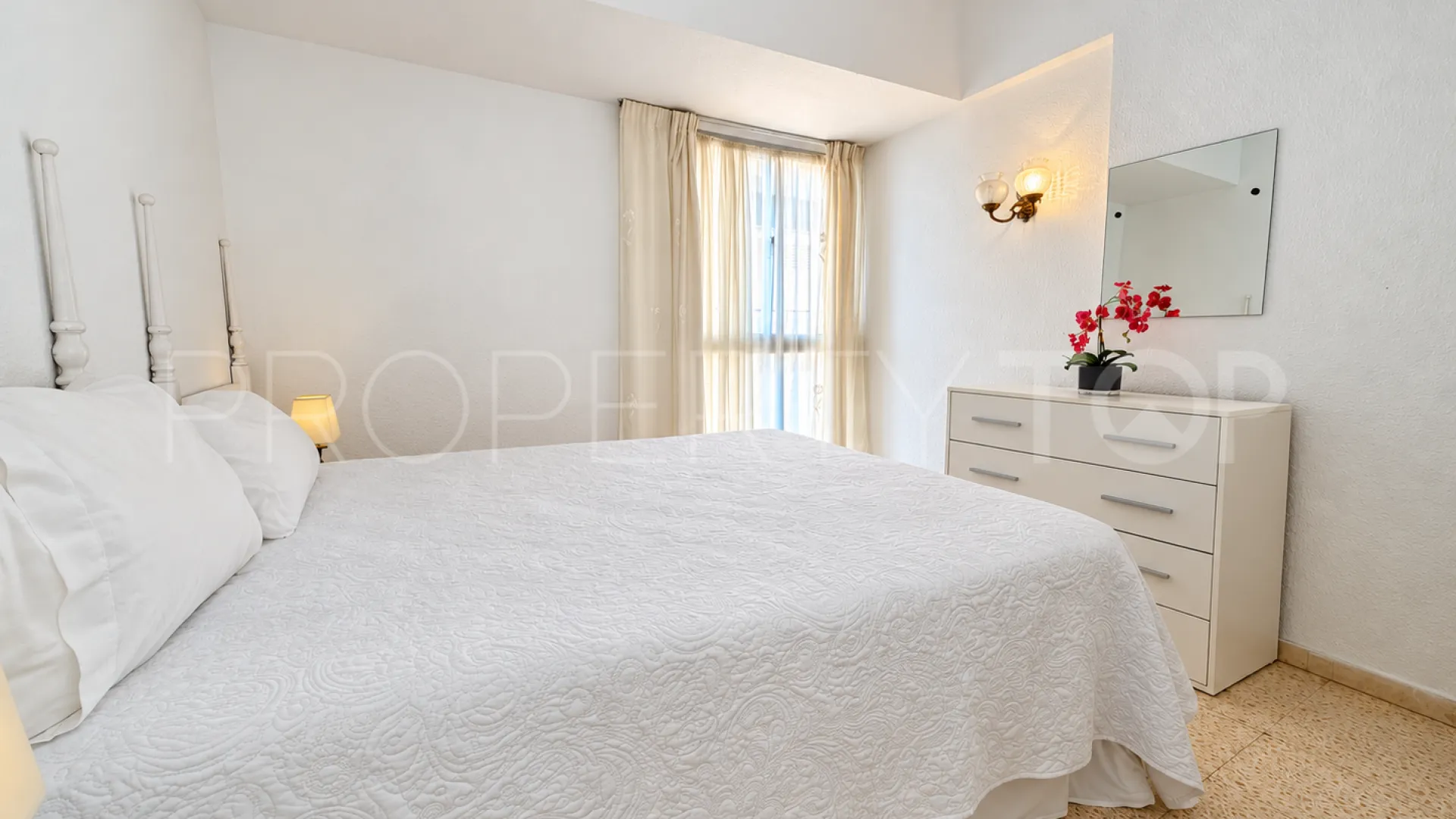 Comprar apartamento en Fuengirola Puerto