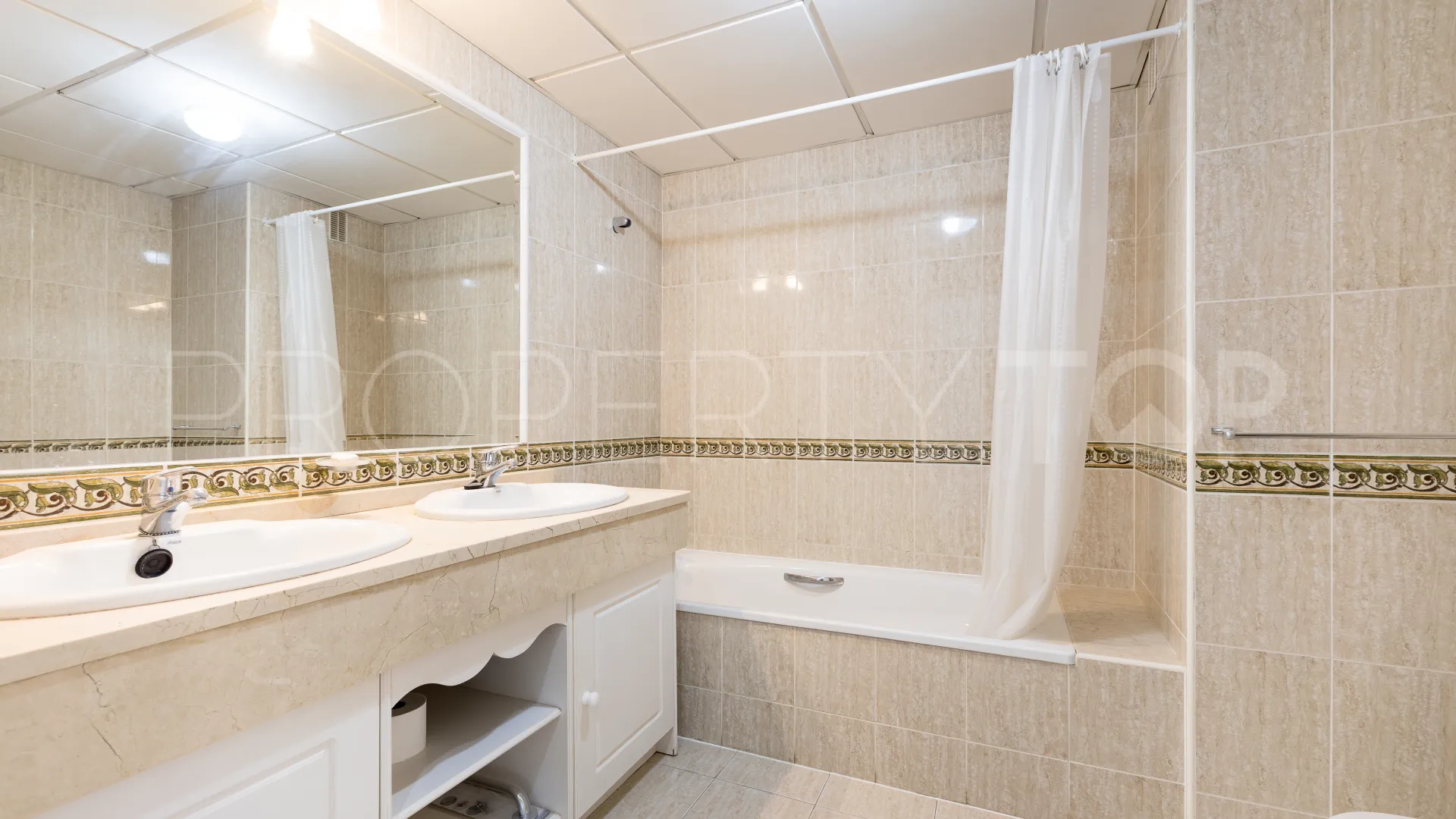 Se vende apartamento en Alhaurin Golf