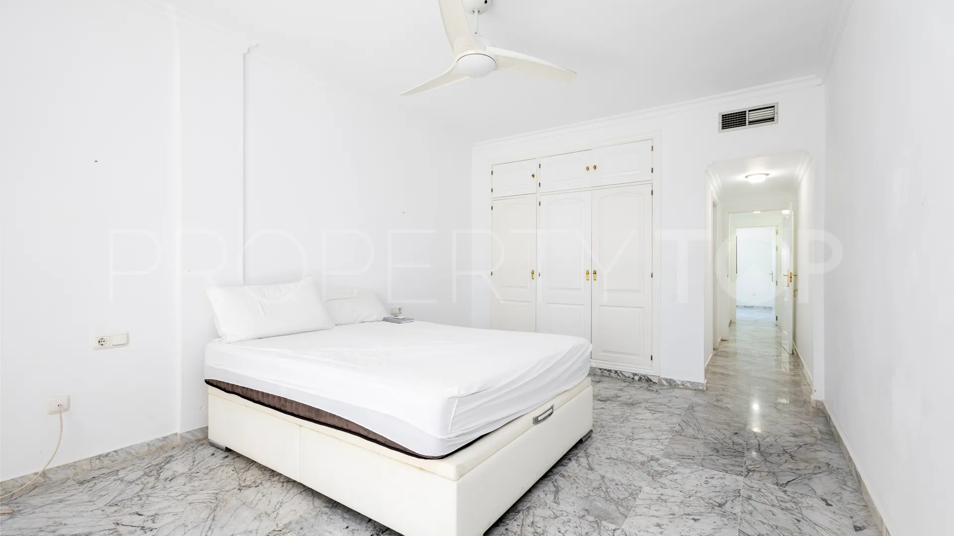 Se vende apartamento en Alhaurin Golf