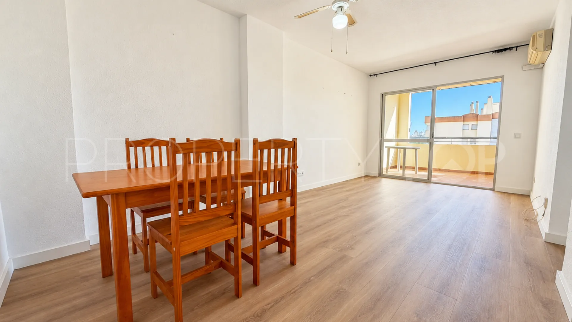Fuengirola Centro, apartamento con 3 dormitorios en venta