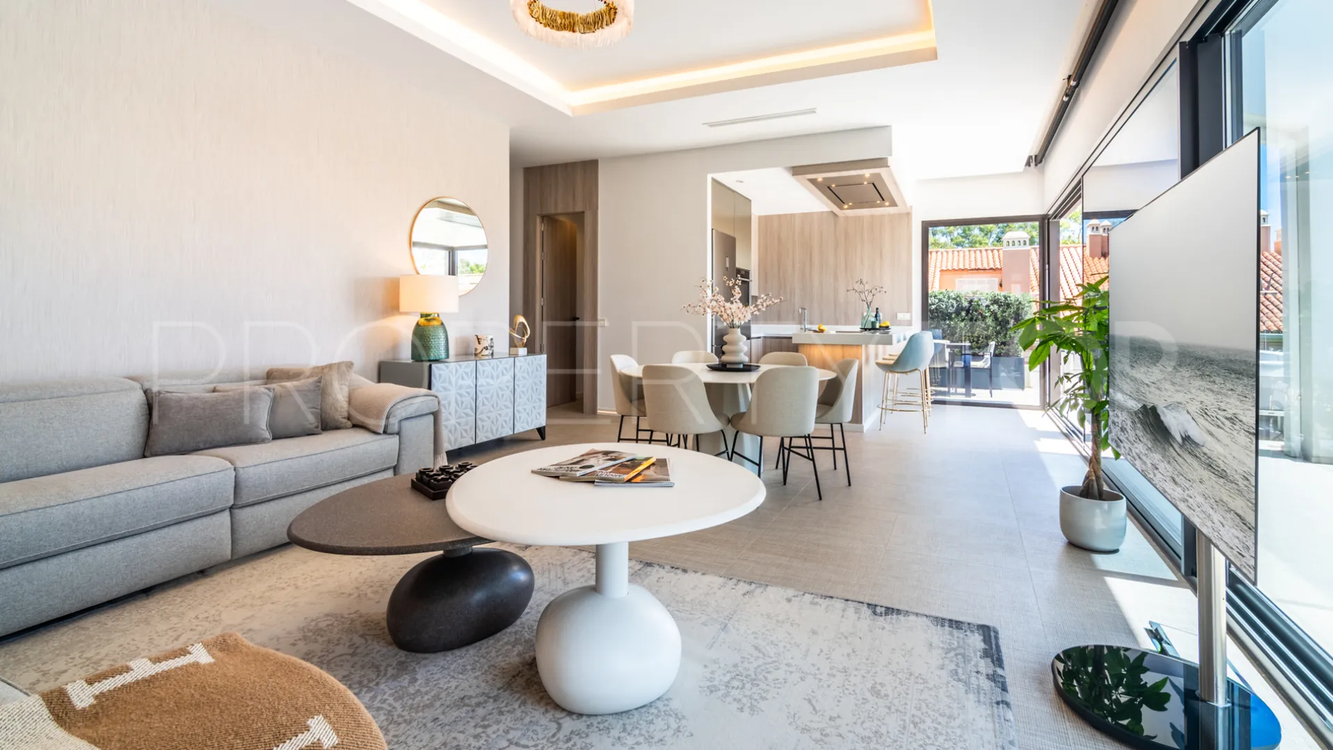 Duplex penthouse for sale in Carib Playa