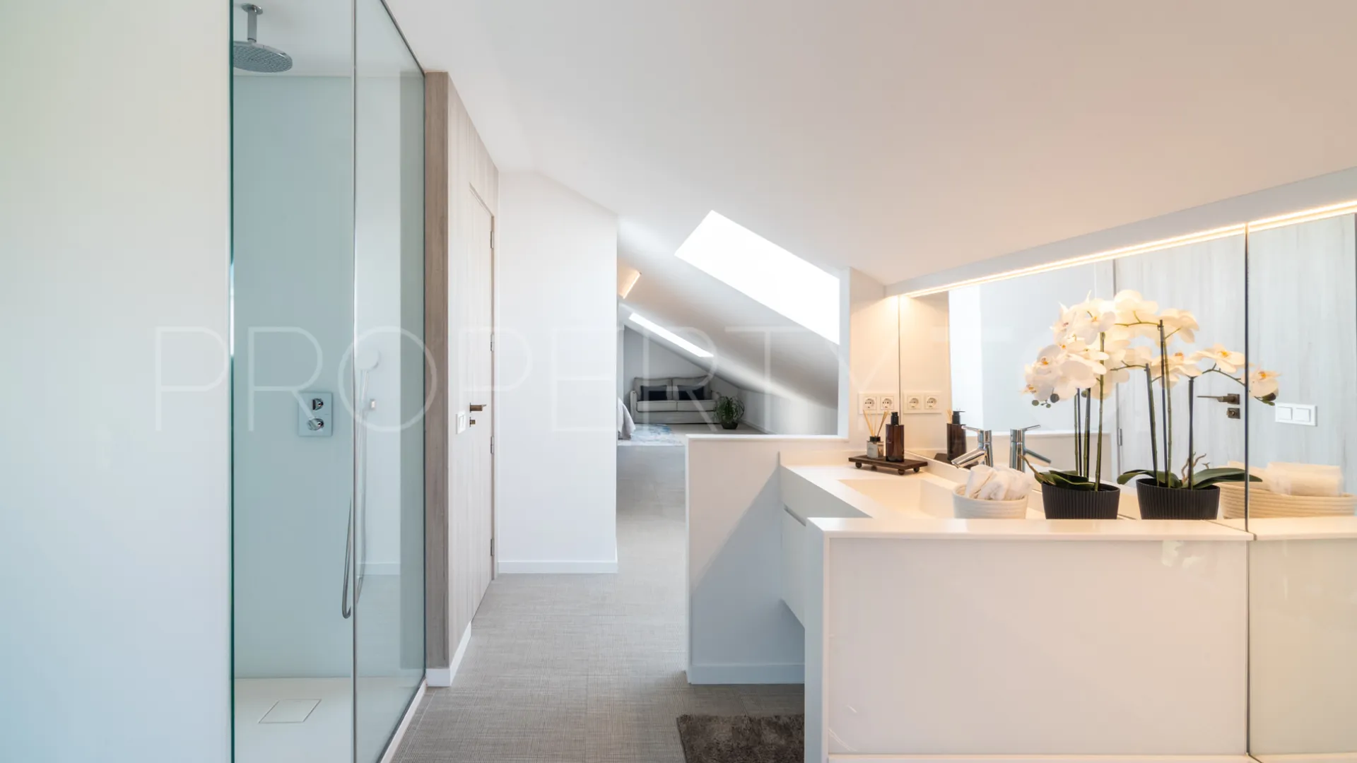 Duplex penthouse for sale in Carib Playa