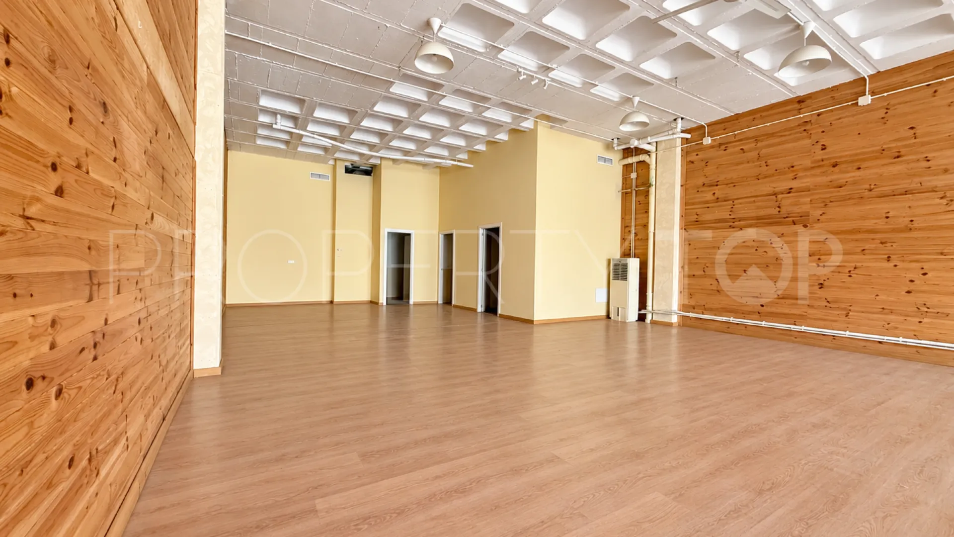 Local comercial en venta en Sotogrande Puerto Deportivo