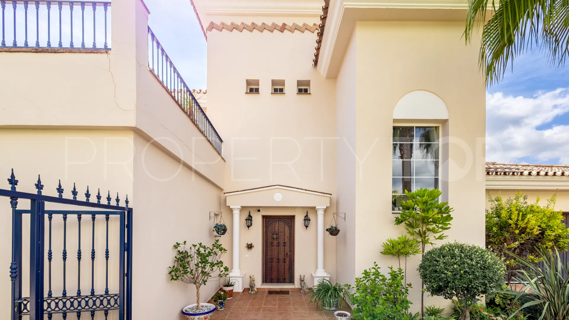 Villa en venta en Alhaurin Golf con 3 dormitorios