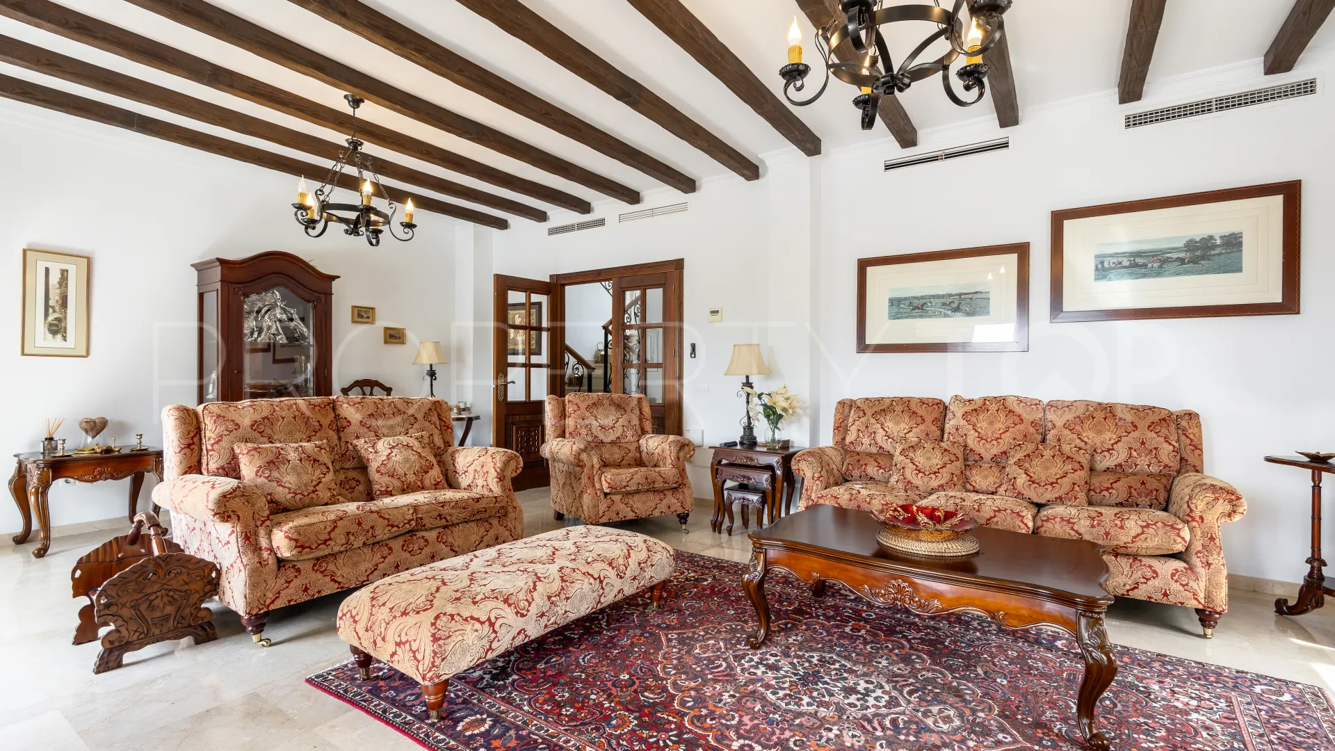 Villa en venta en Alhaurin Golf con 3 dormitorios
