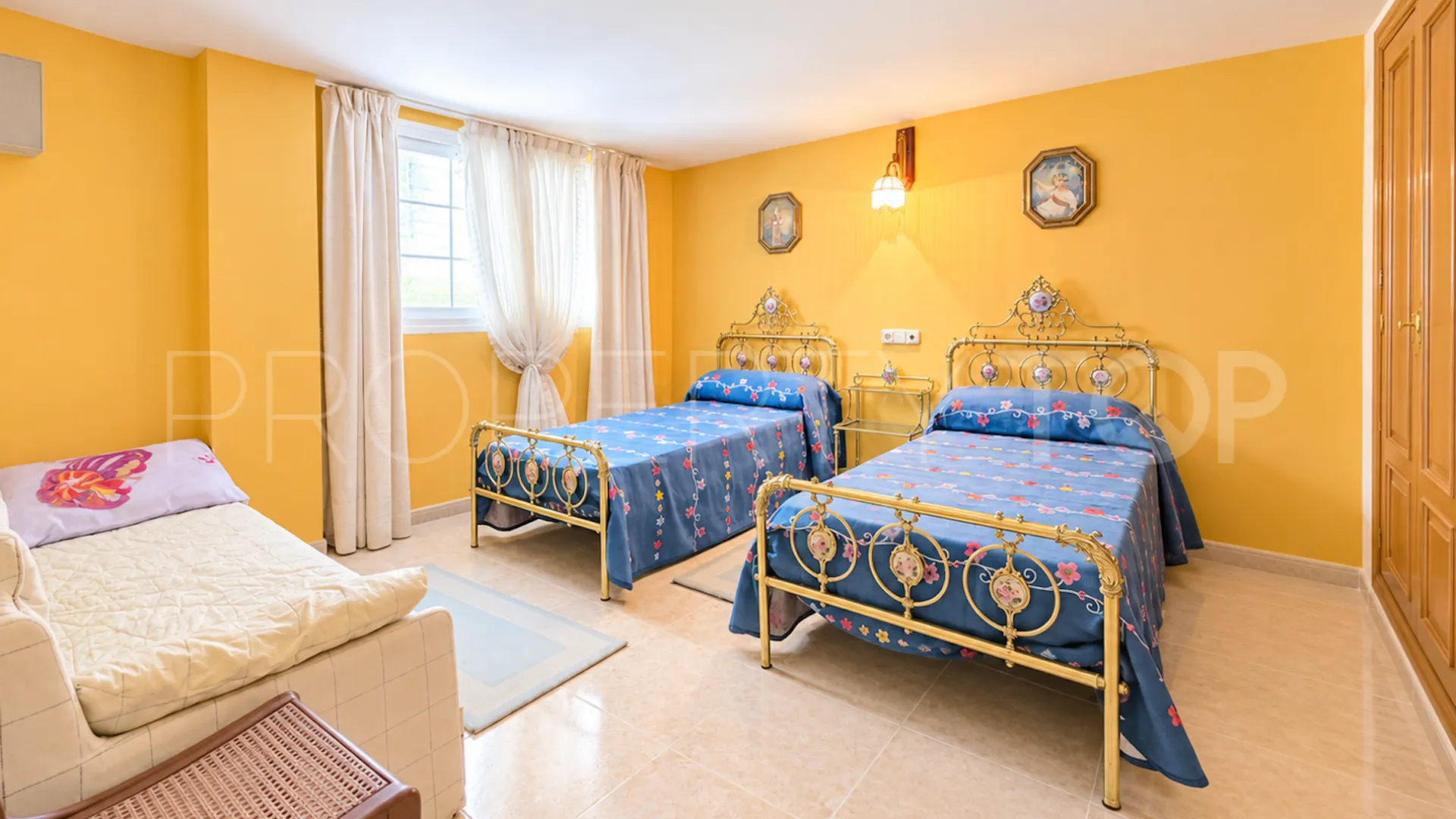 Se vende casa de 10 dormitorios en Mijas Golf