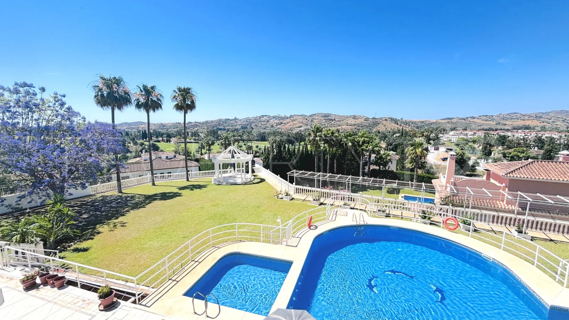 Se vende casa de 10 dormitorios en Mijas Golf
