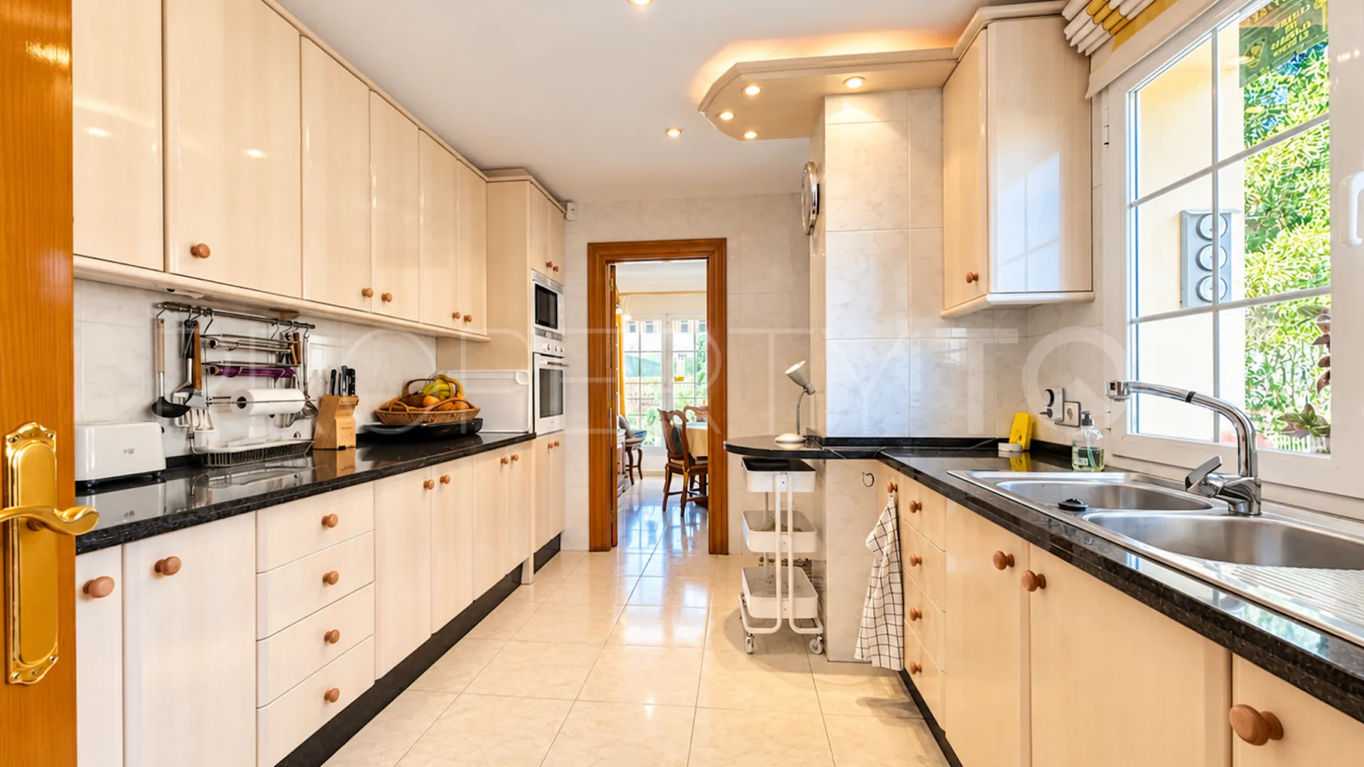 Se vende casa de 10 dormitorios en Mijas Golf