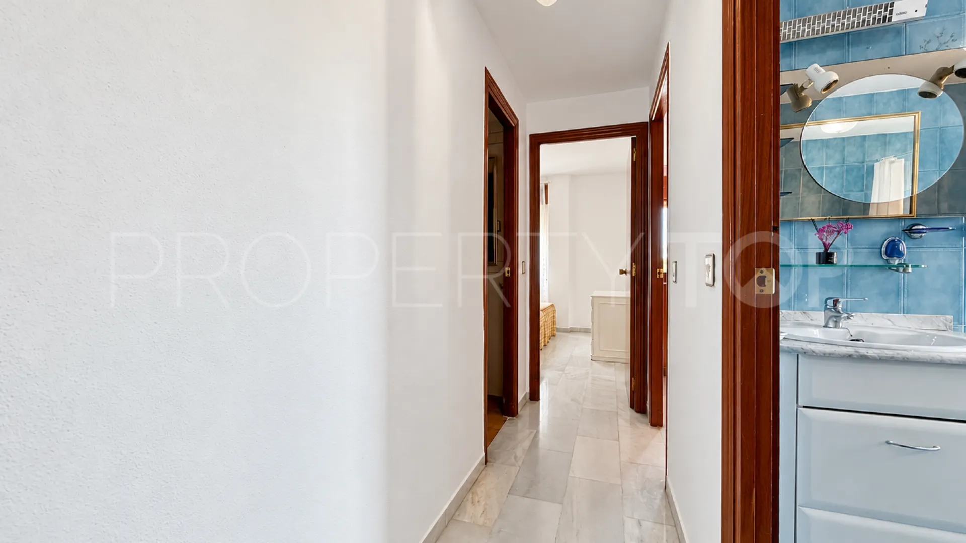Comprar apartamento con 3 dormitorios en Fuengirola Centro
