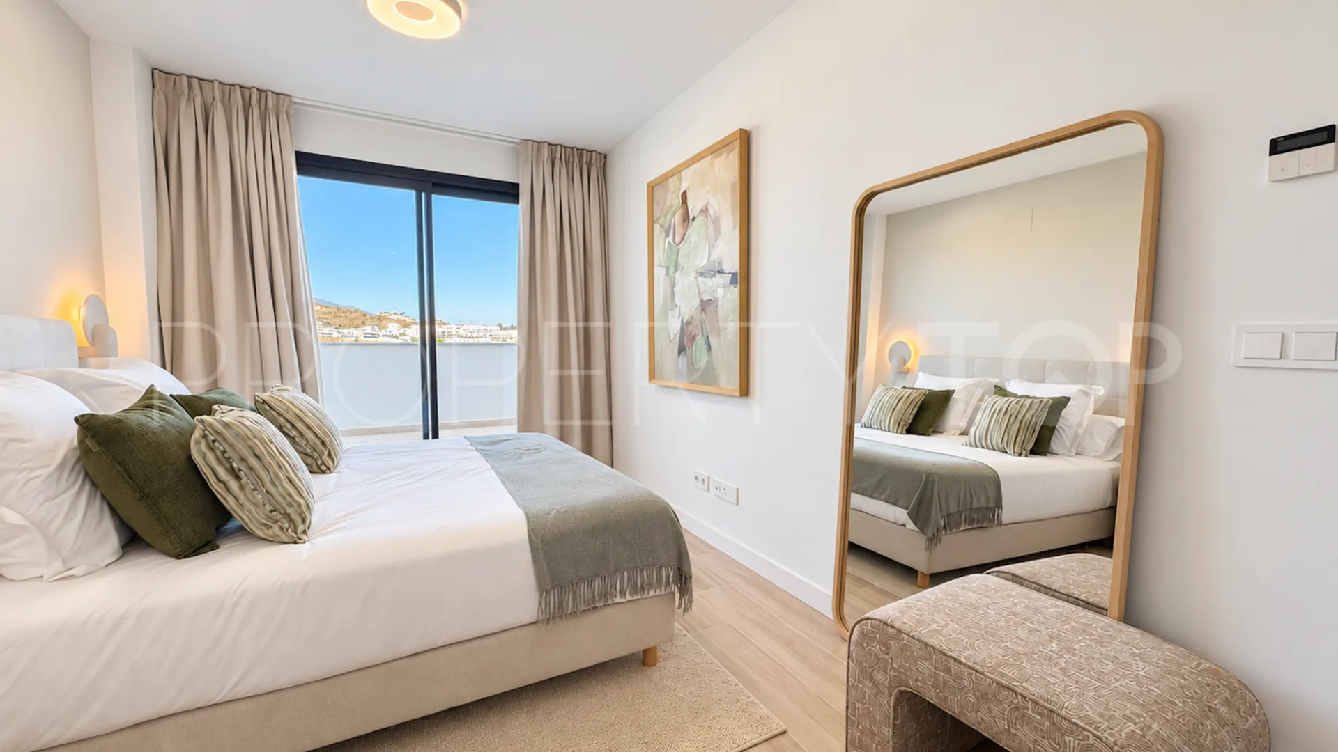 Apartamento en venta con 2 dormitorios en Cala de Mijas