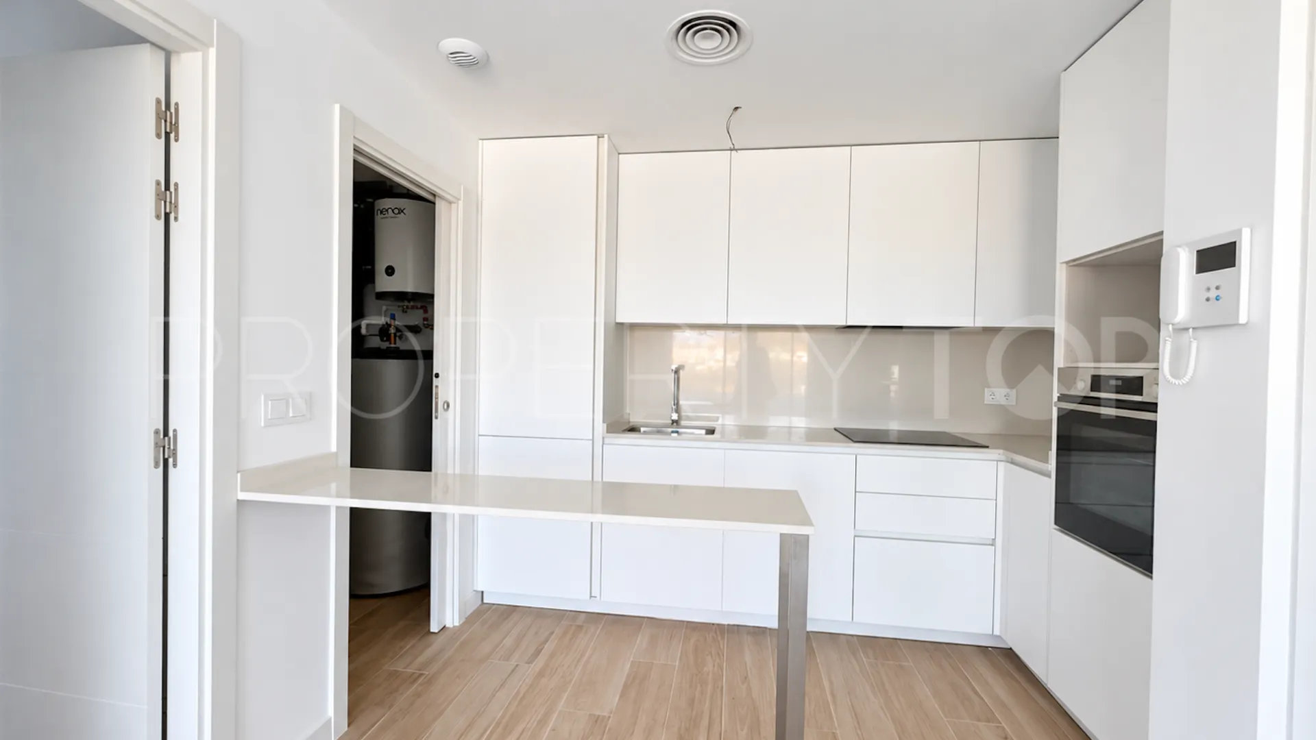 Apartamento en venta con 2 dormitorios en Cala de Mijas