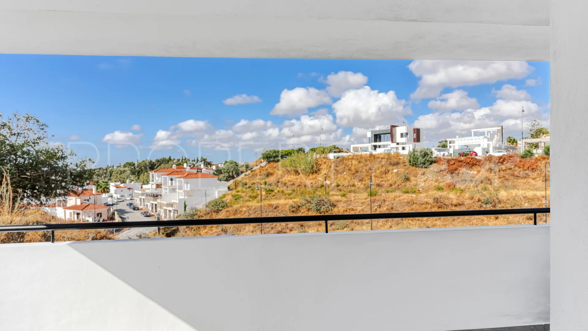 Mijas, casa con 5 dormitorios en venta