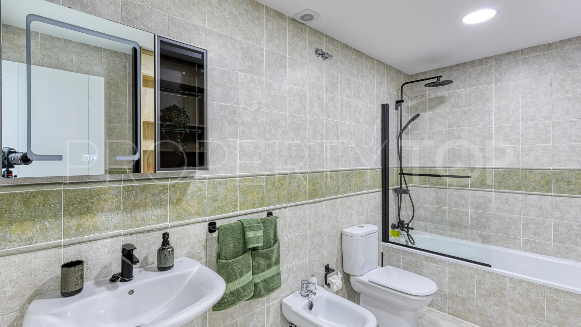 Mijas, casa con 5 dormitorios en venta