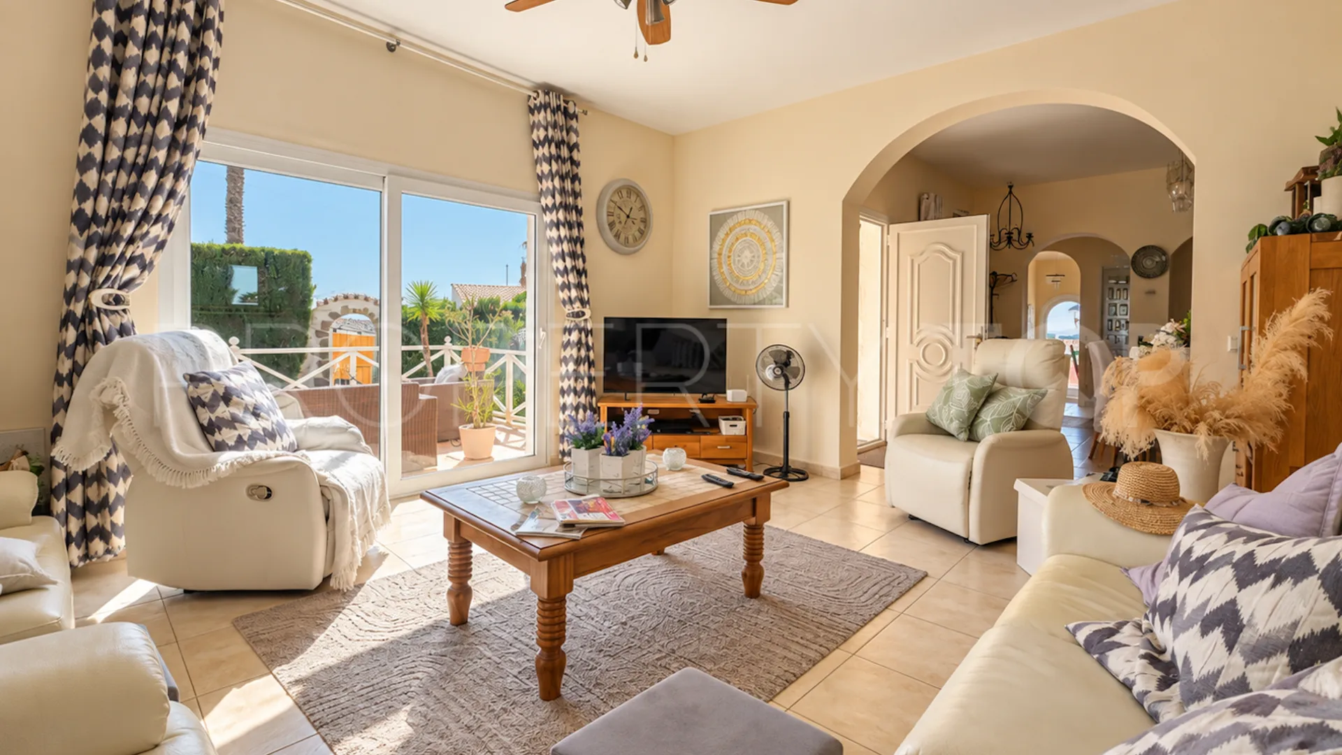 Casa a la venta en El Faro de Calaburras