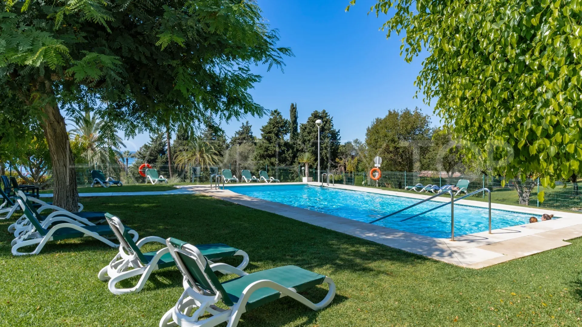 For sale Marbella East apartment