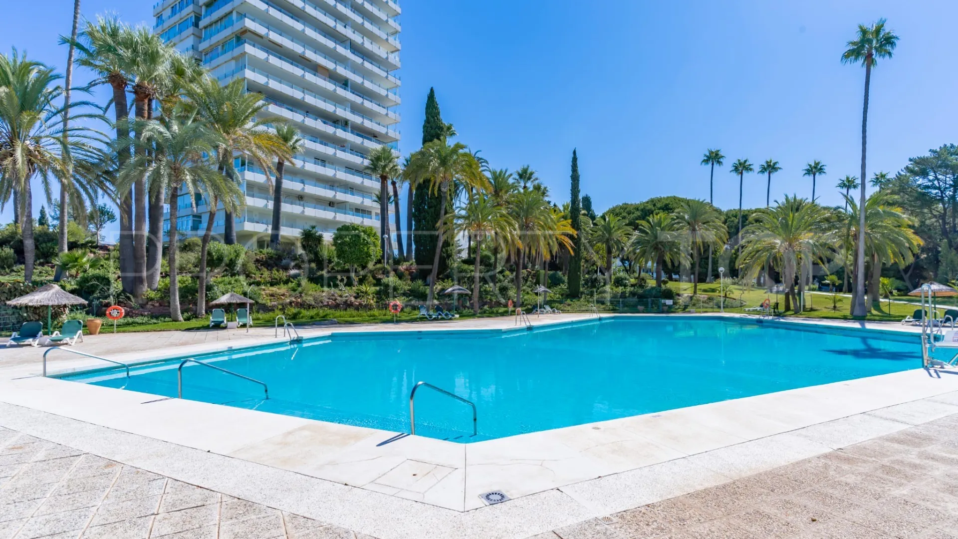 For sale Marbella East apartment