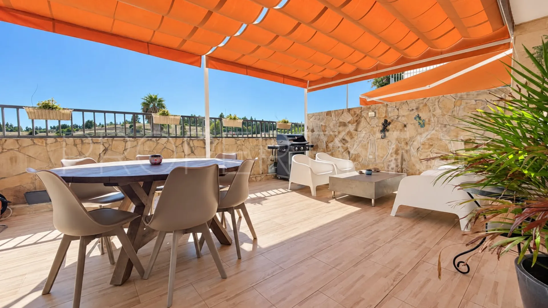 For sale Cerrado del Aguila 3 bedrooms town house