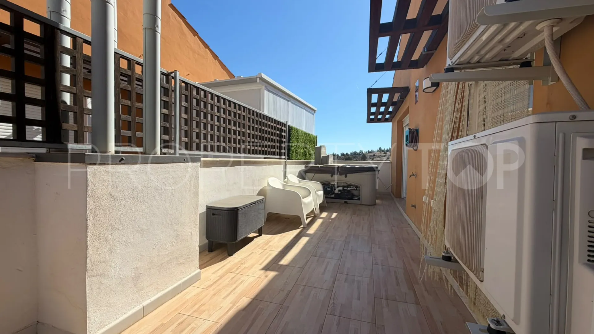 For sale Cerrado del Aguila 3 bedrooms town house