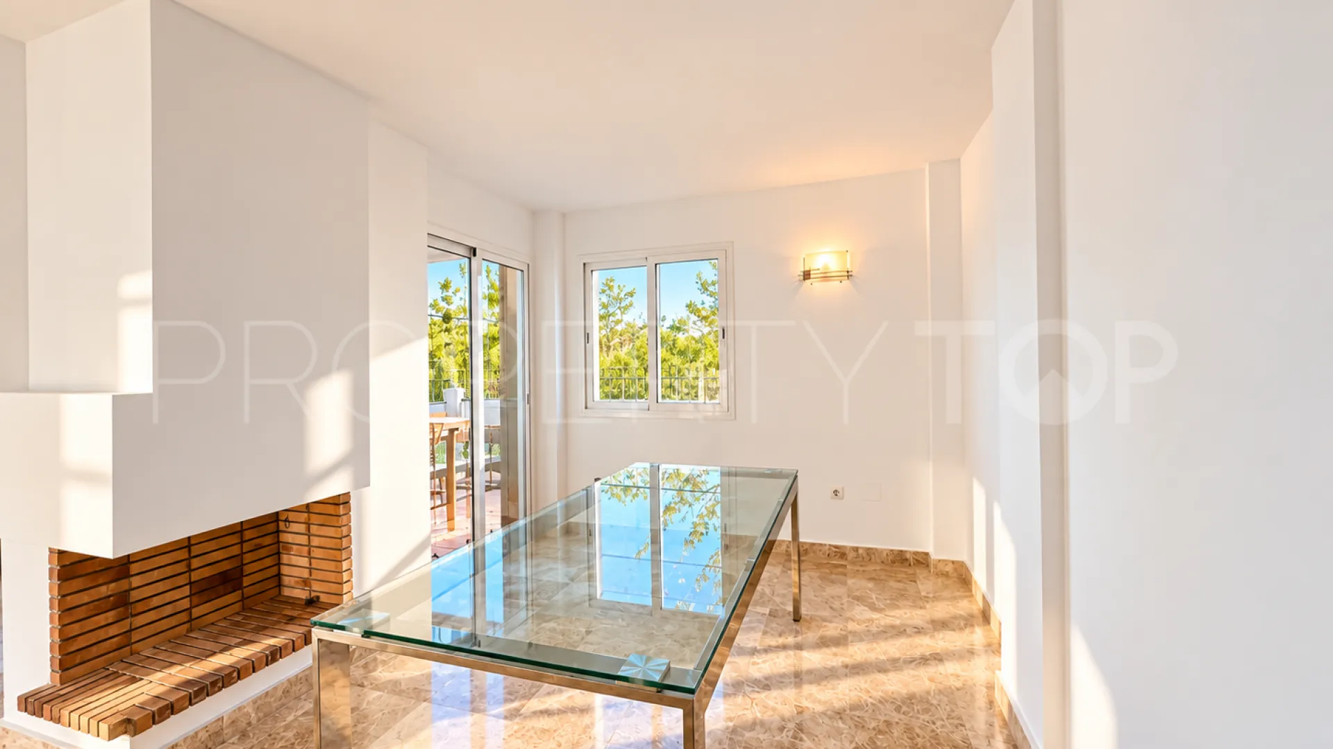 For sale 3 bedrooms town house in Los Naranjos de Marbella