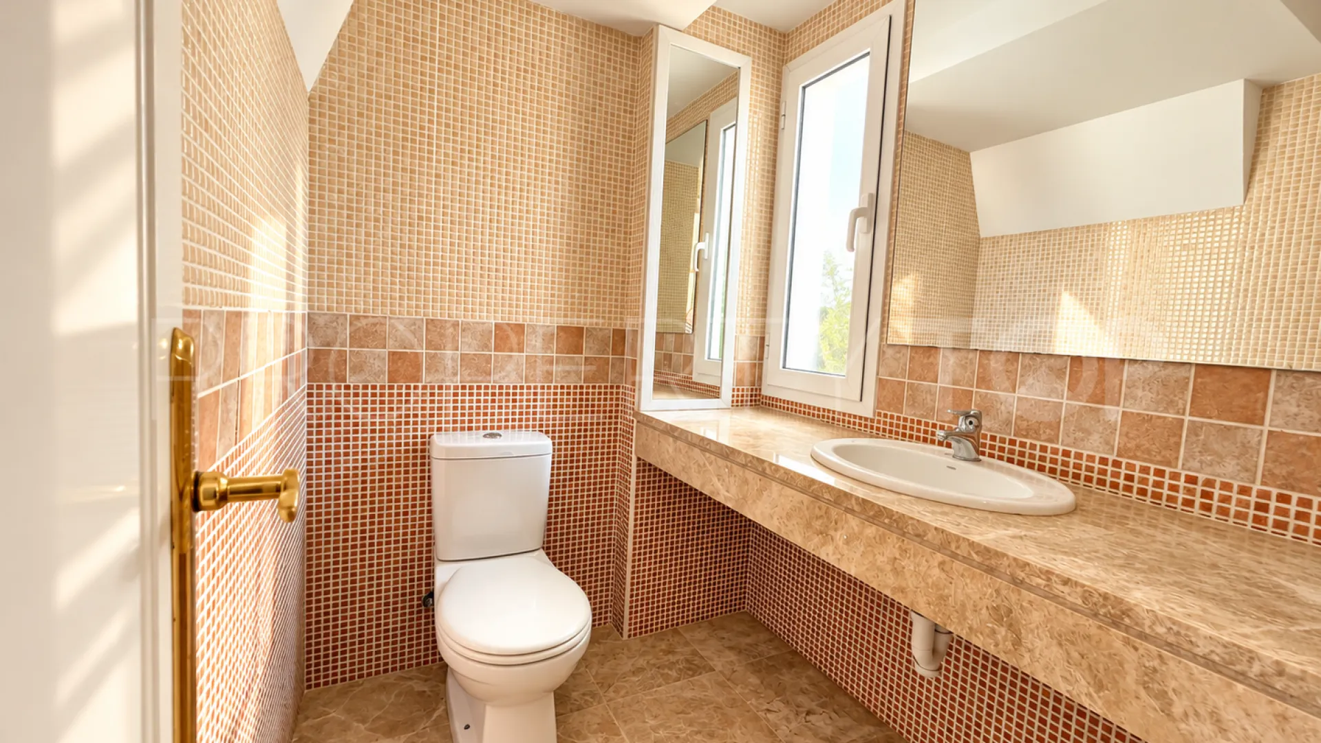 For sale 3 bedrooms town house in Los Naranjos de Marbella