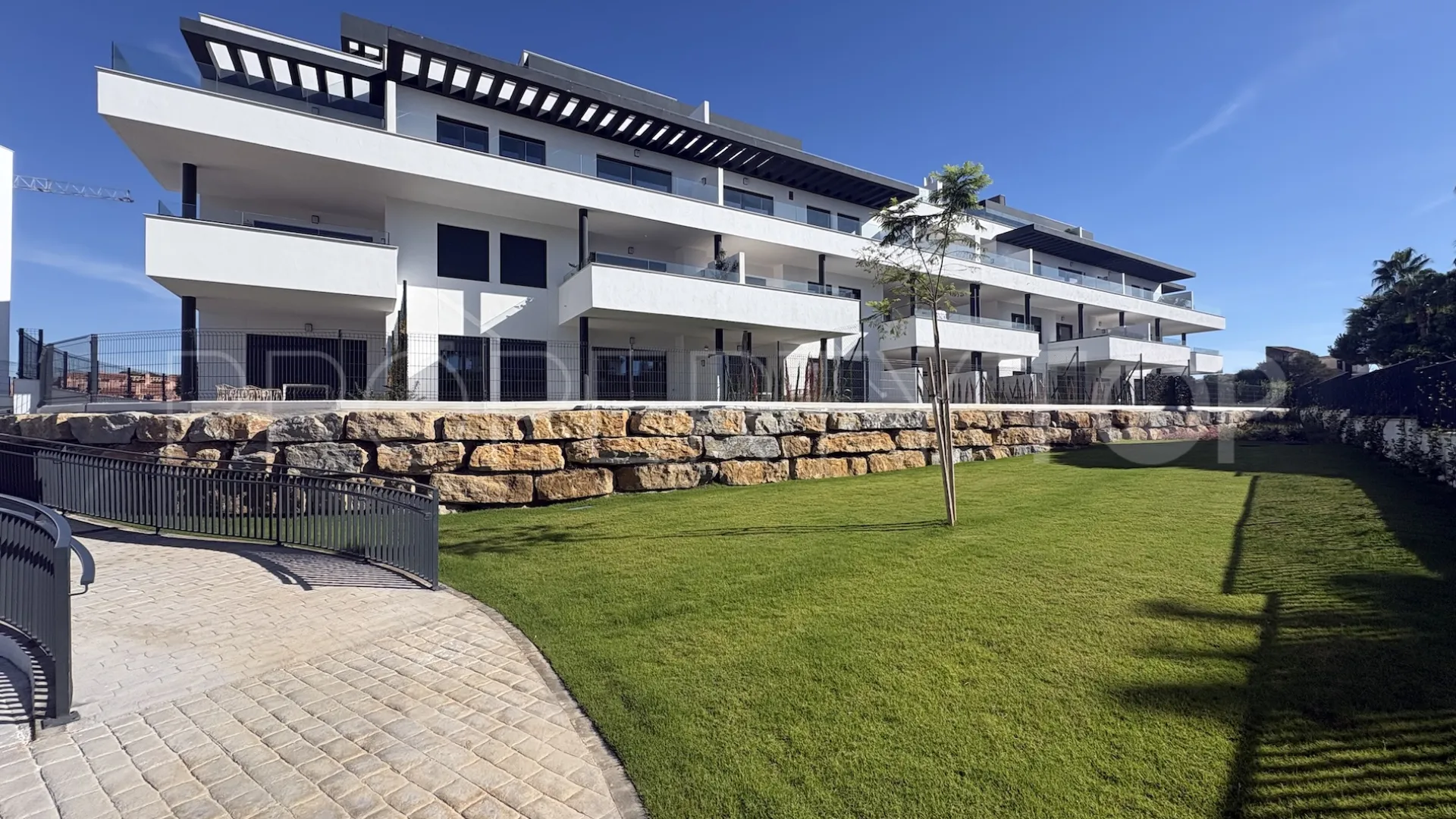 For sale Playamarina 3 bedrooms penthouse